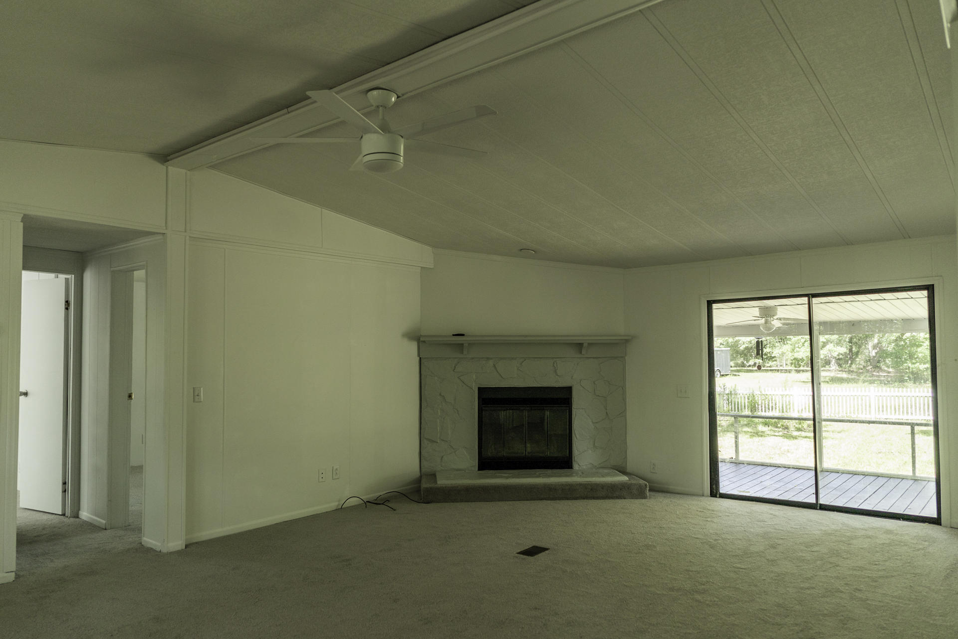 1128 N Co Hwy 395