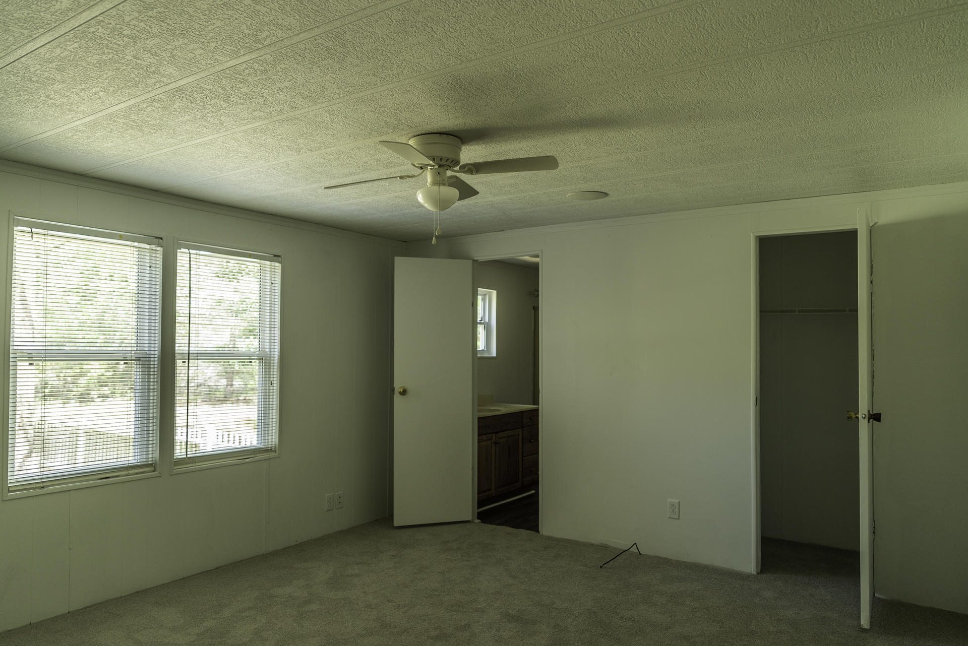 1128 N Co Hwy 395