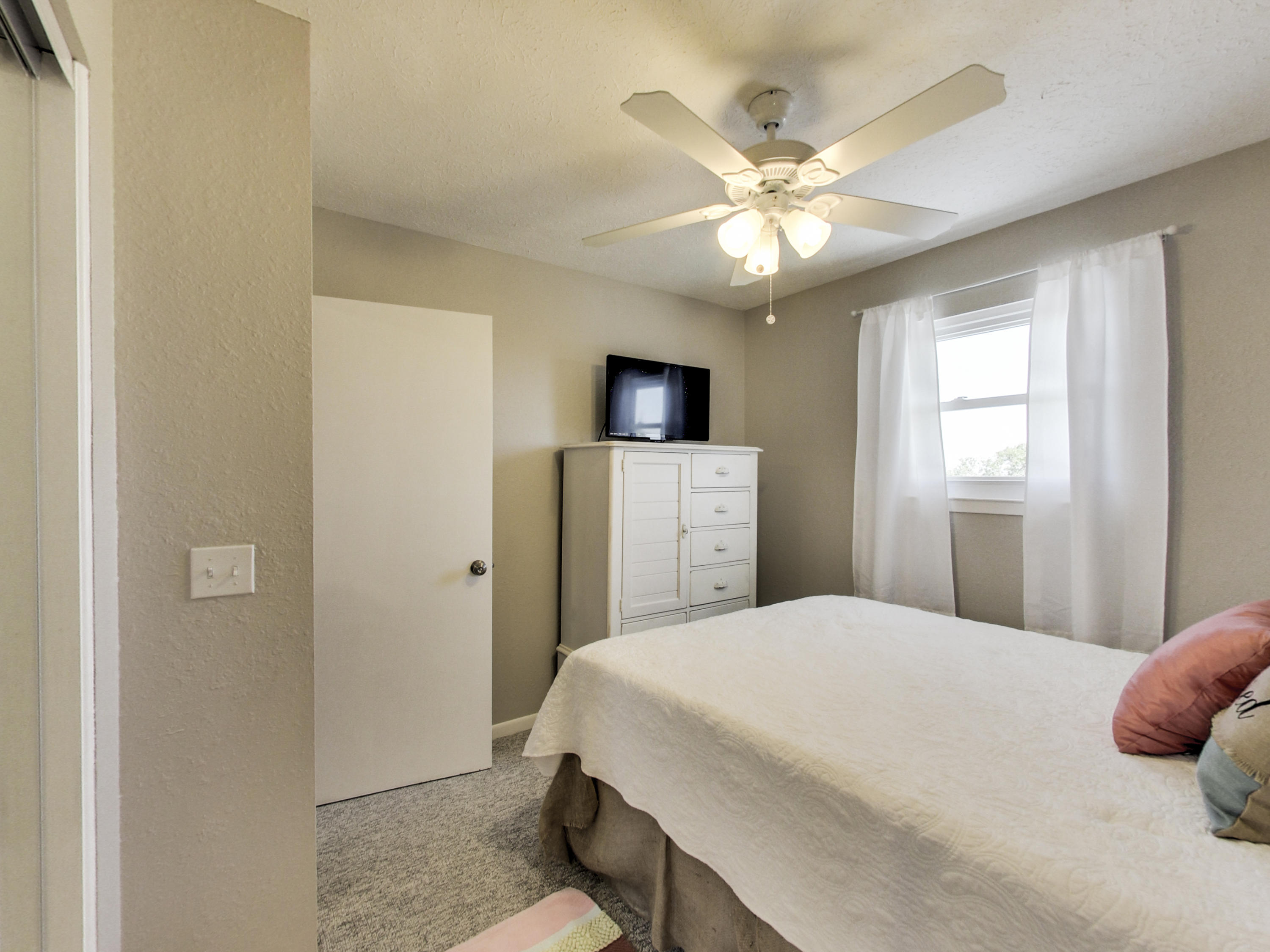 321 Pelican Circle, A-B