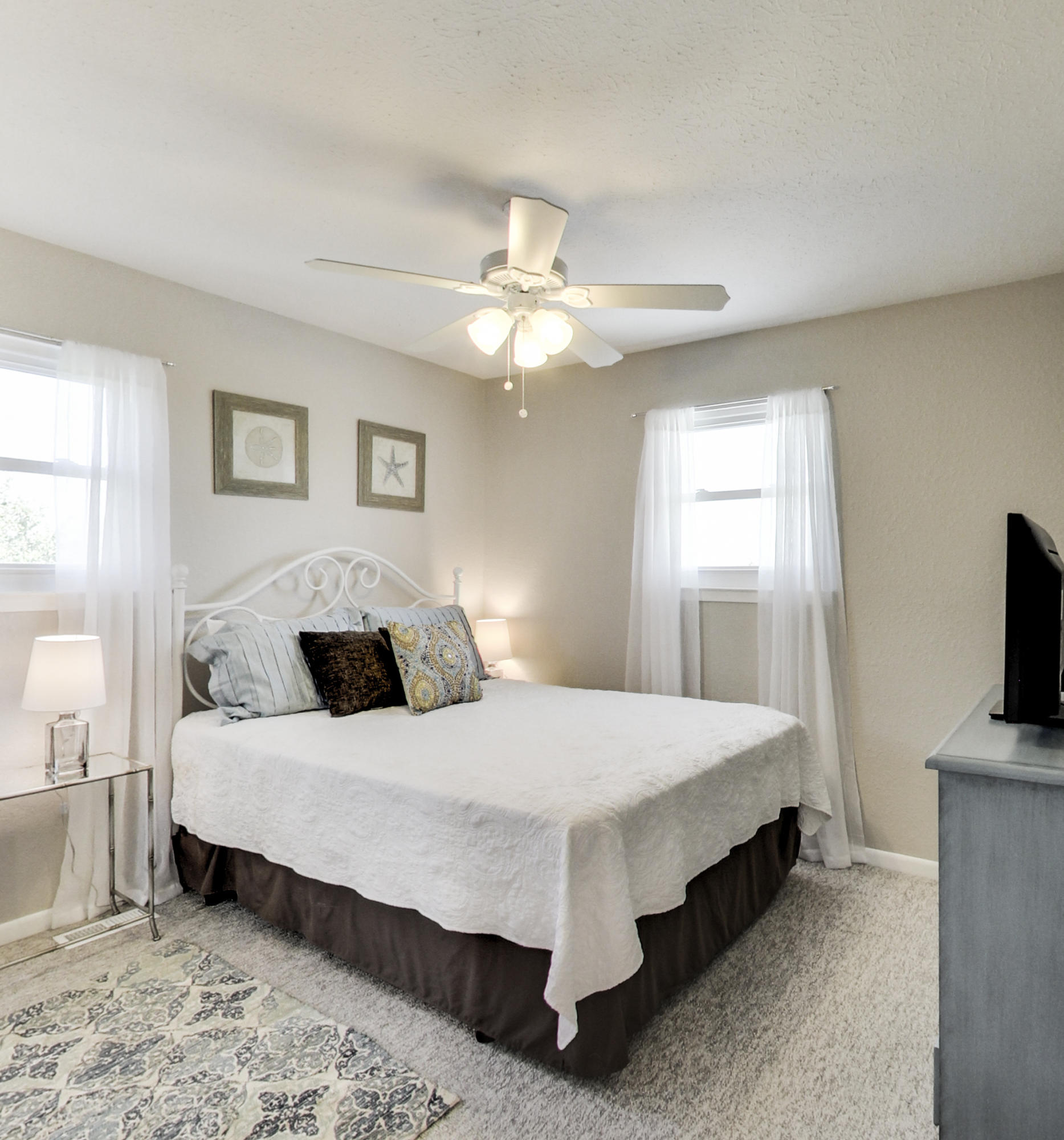 321 Pelican Circle, A-B