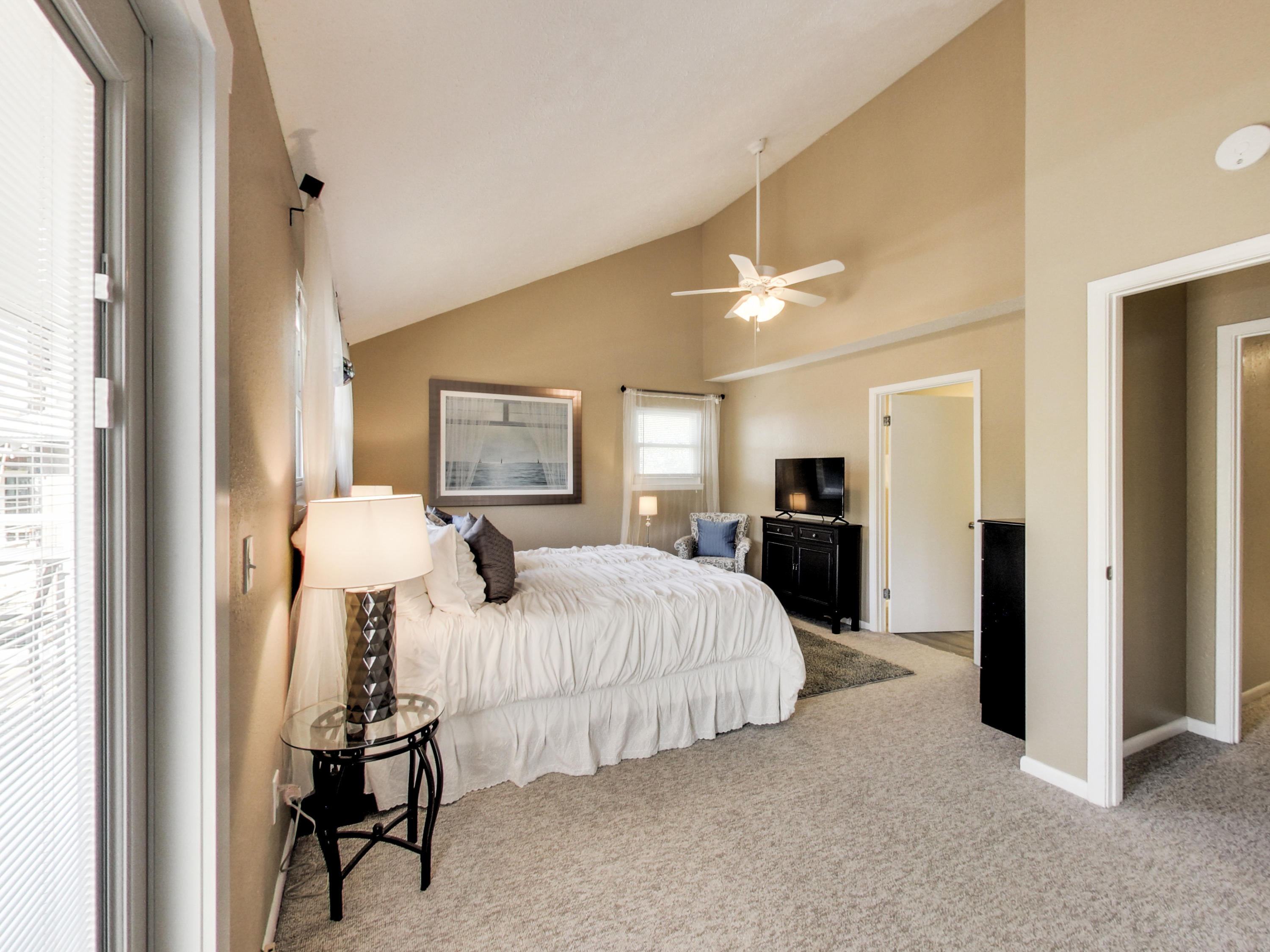 321 Pelican Circle, A-B