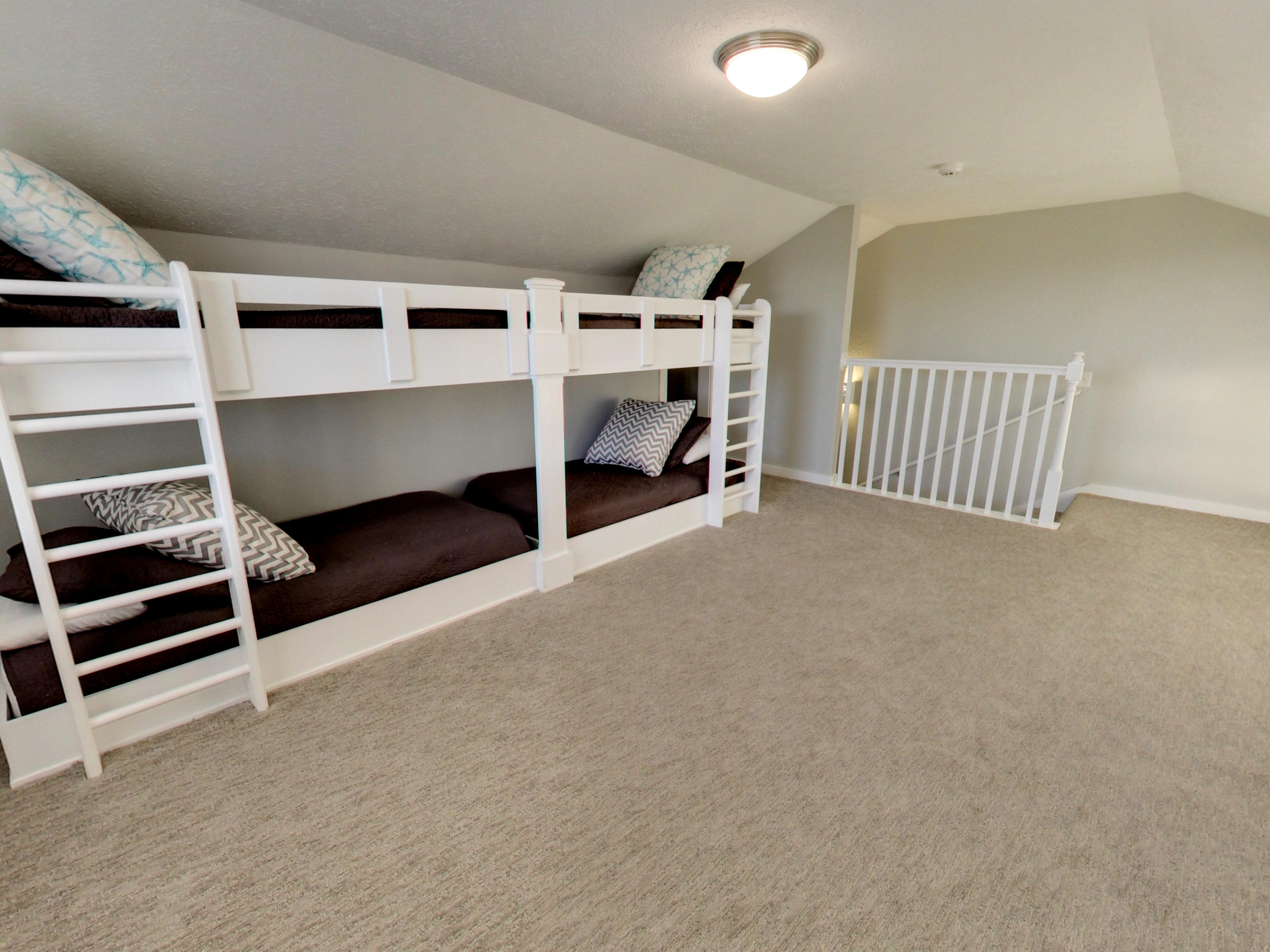 321 Pelican Circle, A-B