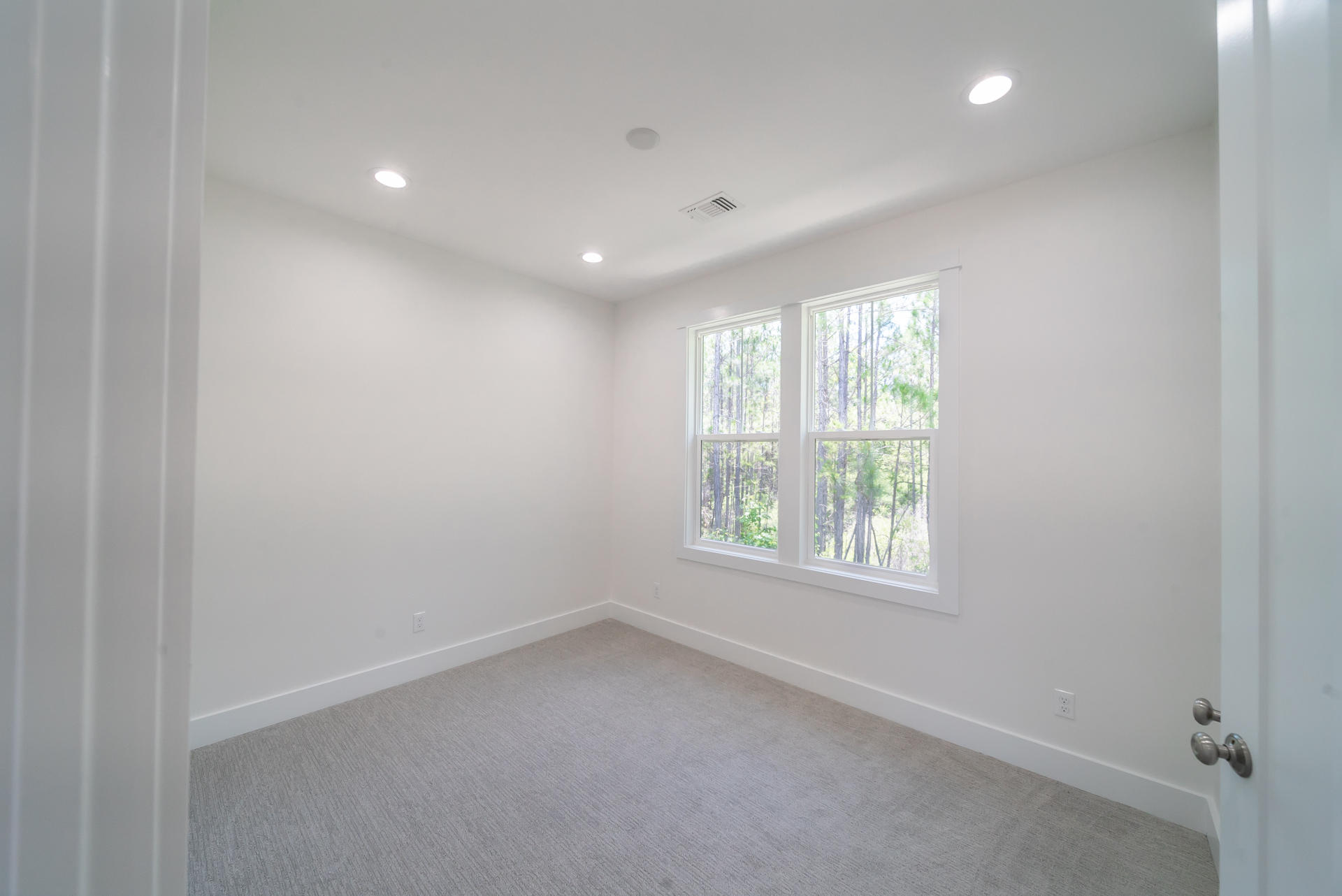 18 E Claycin Cove