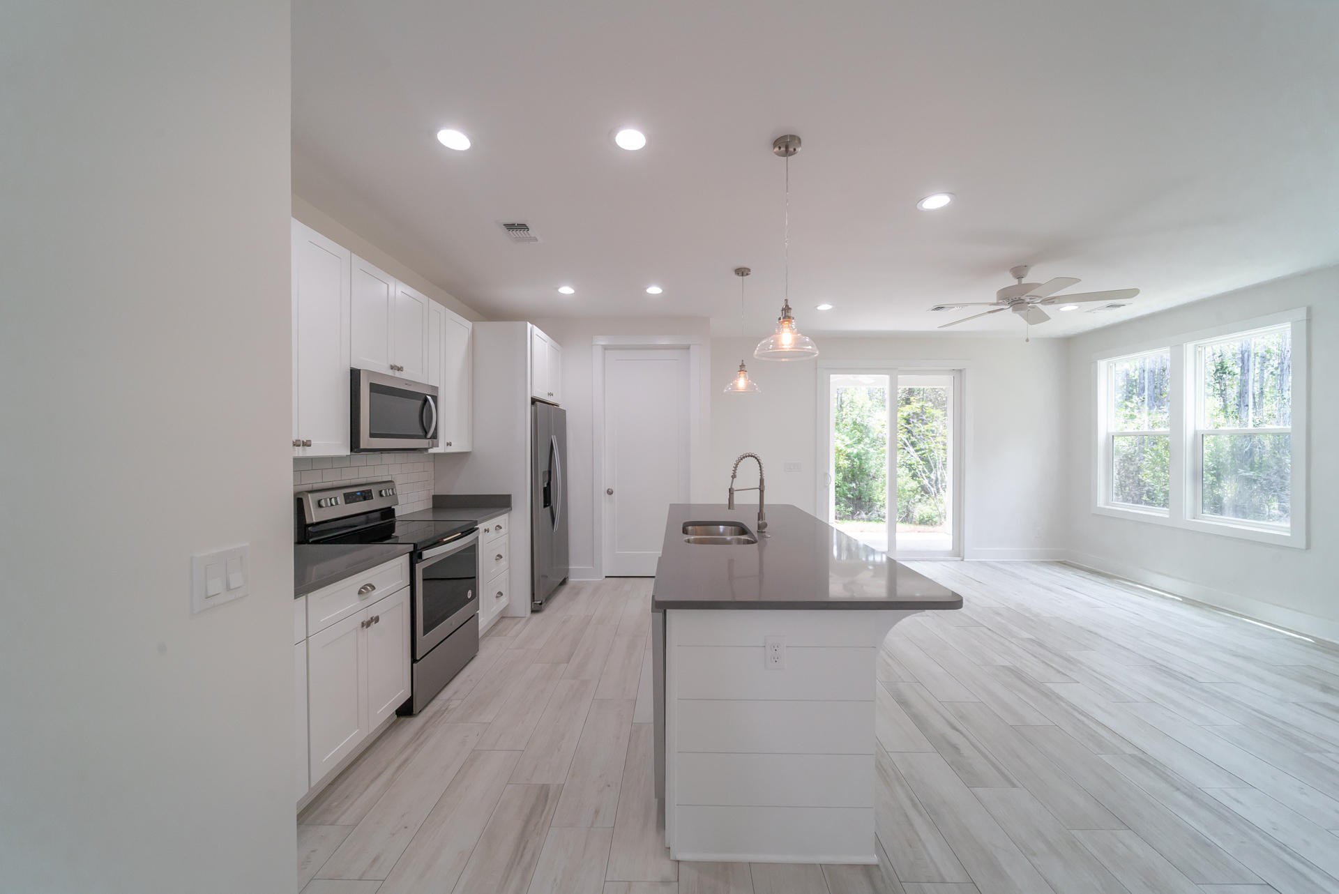 18 E Claycin Cove