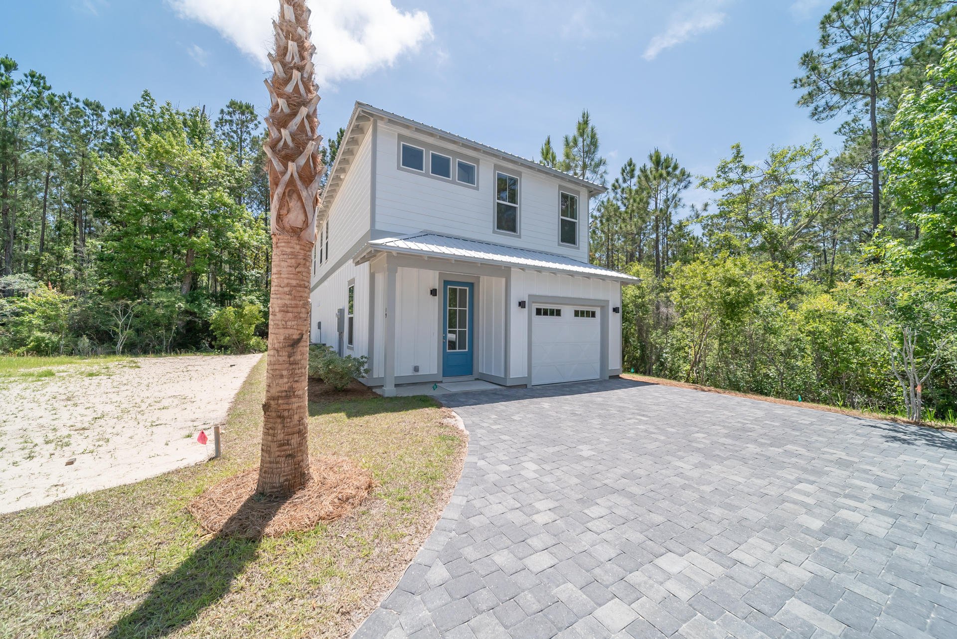 18 E Claycin Cove