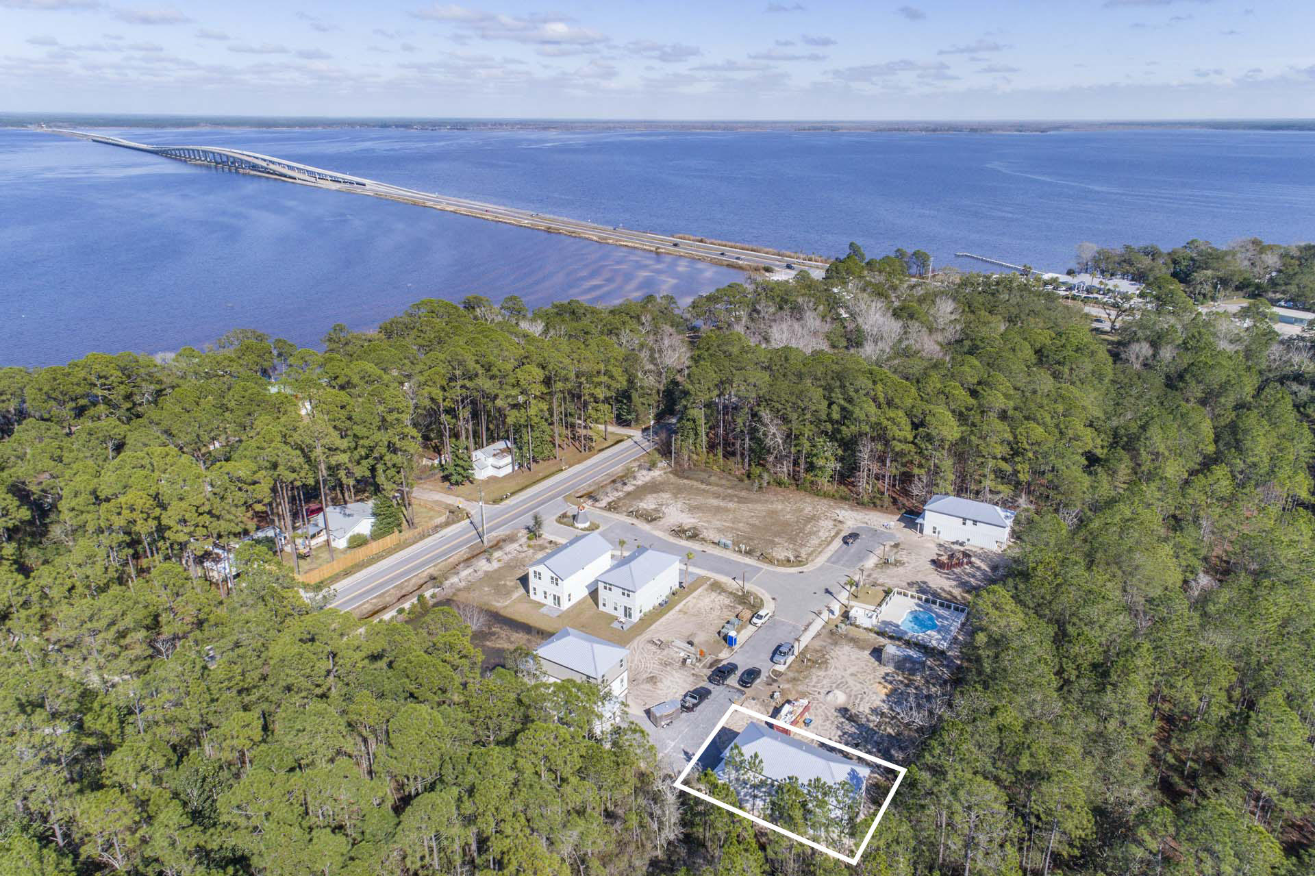 19 W Claycin Cove