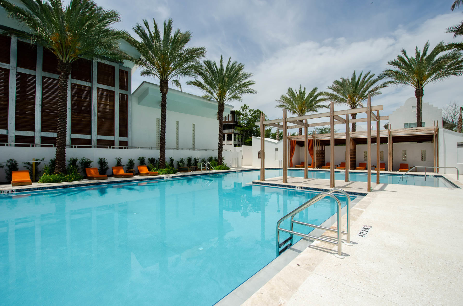 46 N Barrett Square, Unit #303