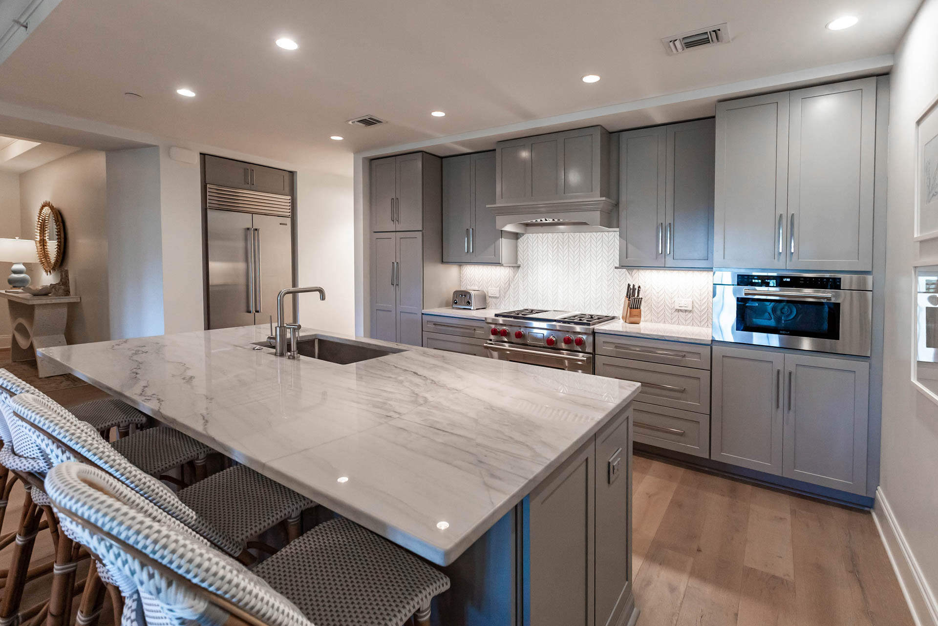 46 N Barrett Square, Unit #303