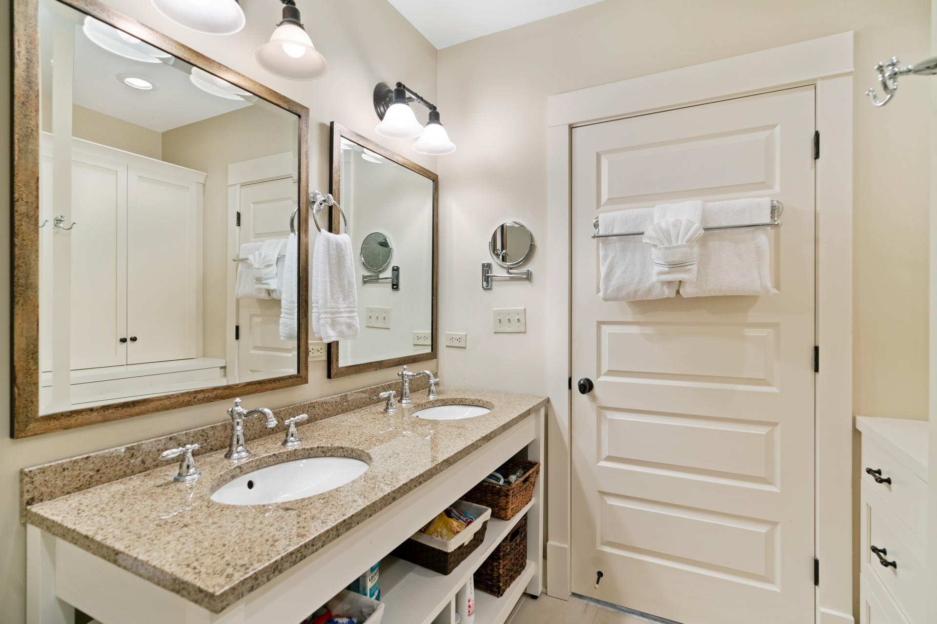 2046 W Co Highway 30-A, UNIT M2-229