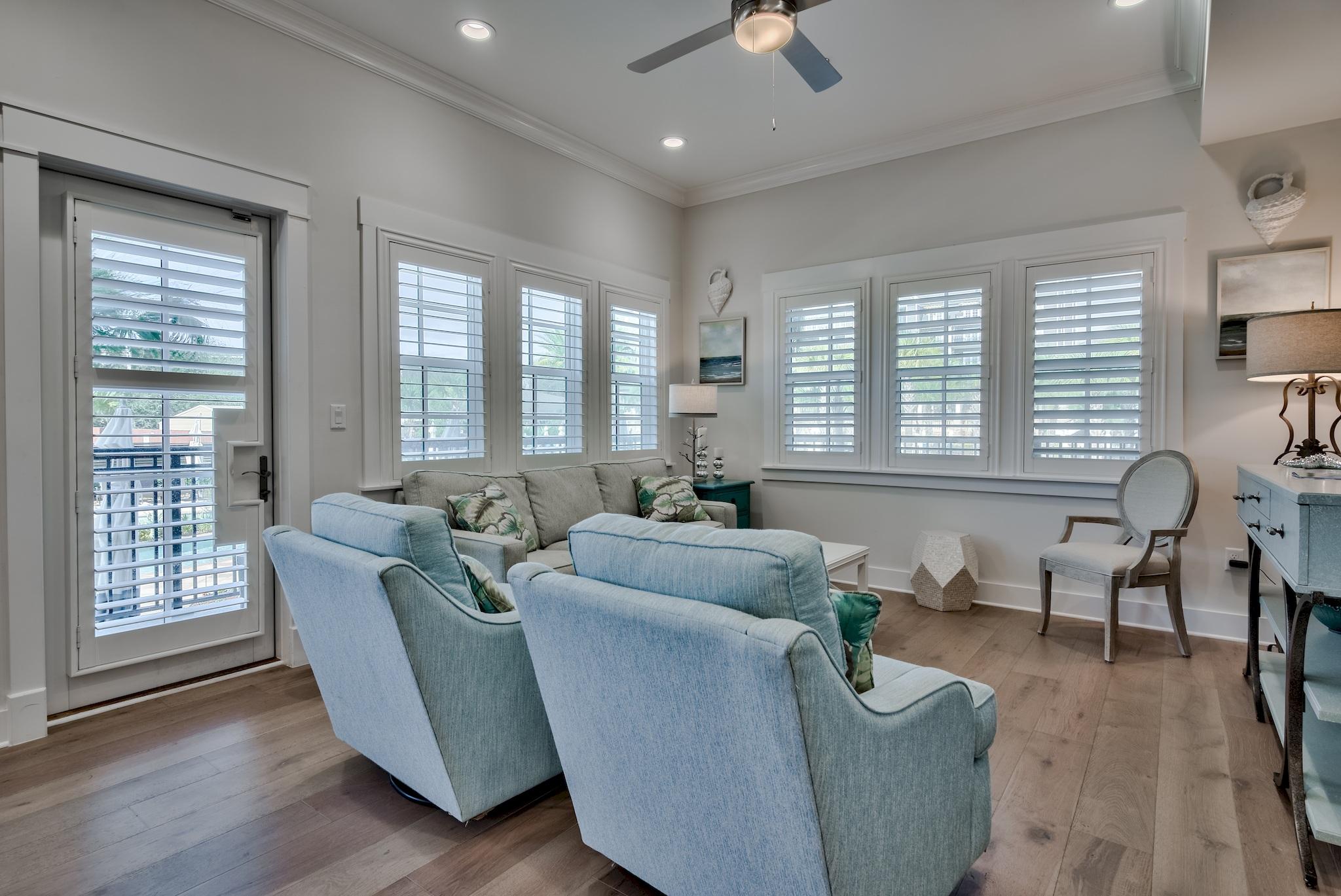 100 Matthew Boulevard, 114