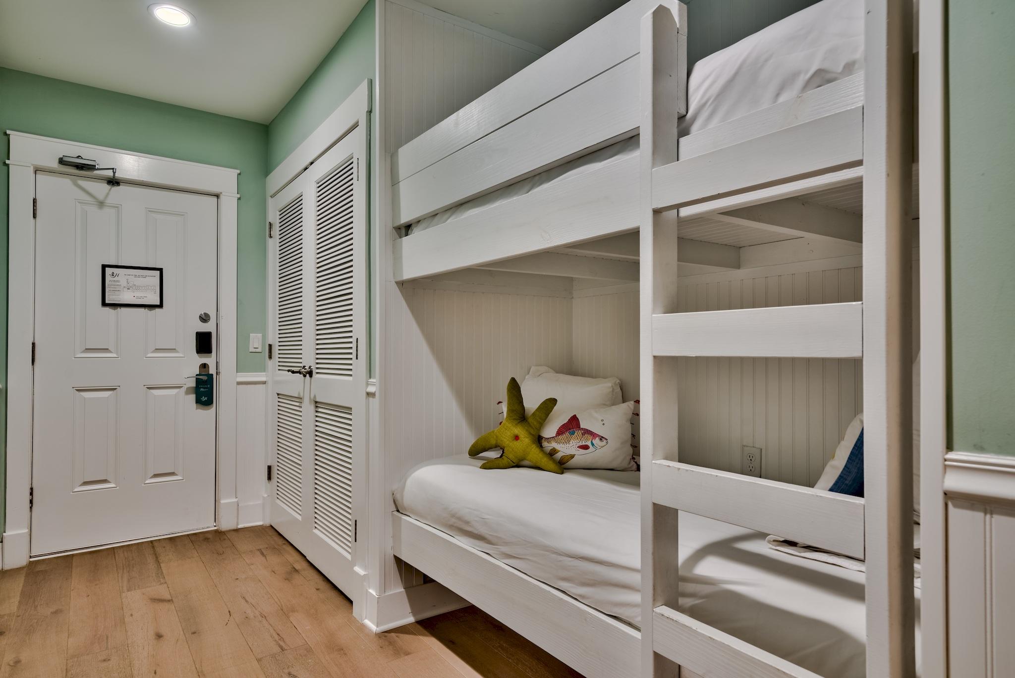 100 Matthew Boulevard, 114