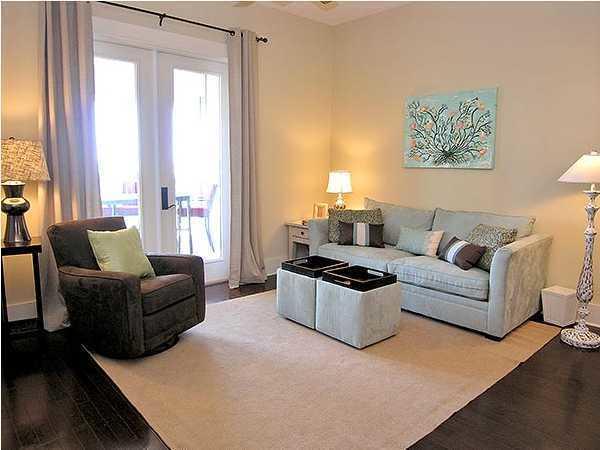 2046 W Co Highway 30-A, UNIT M2-428