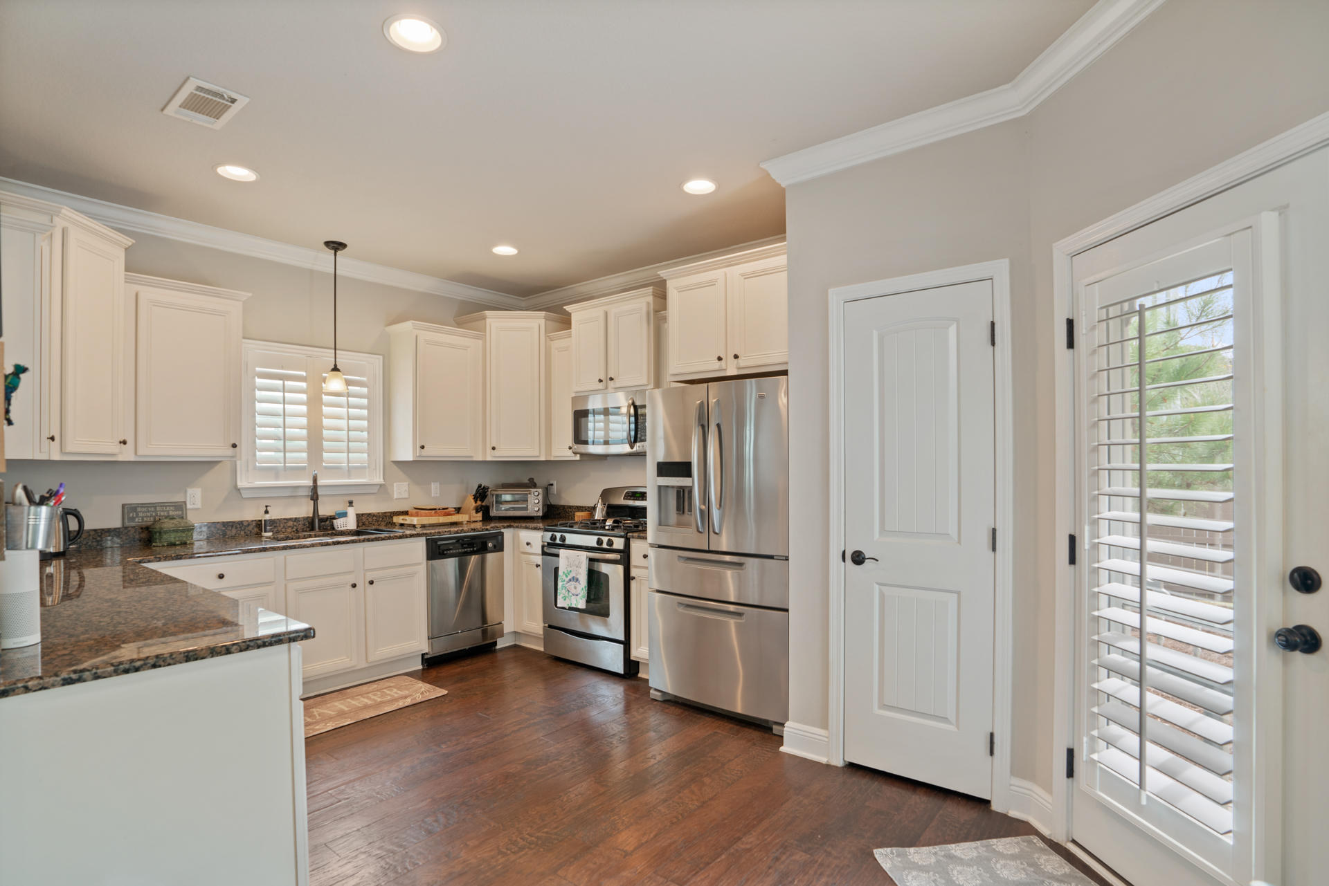 121 Golf Villa Drive