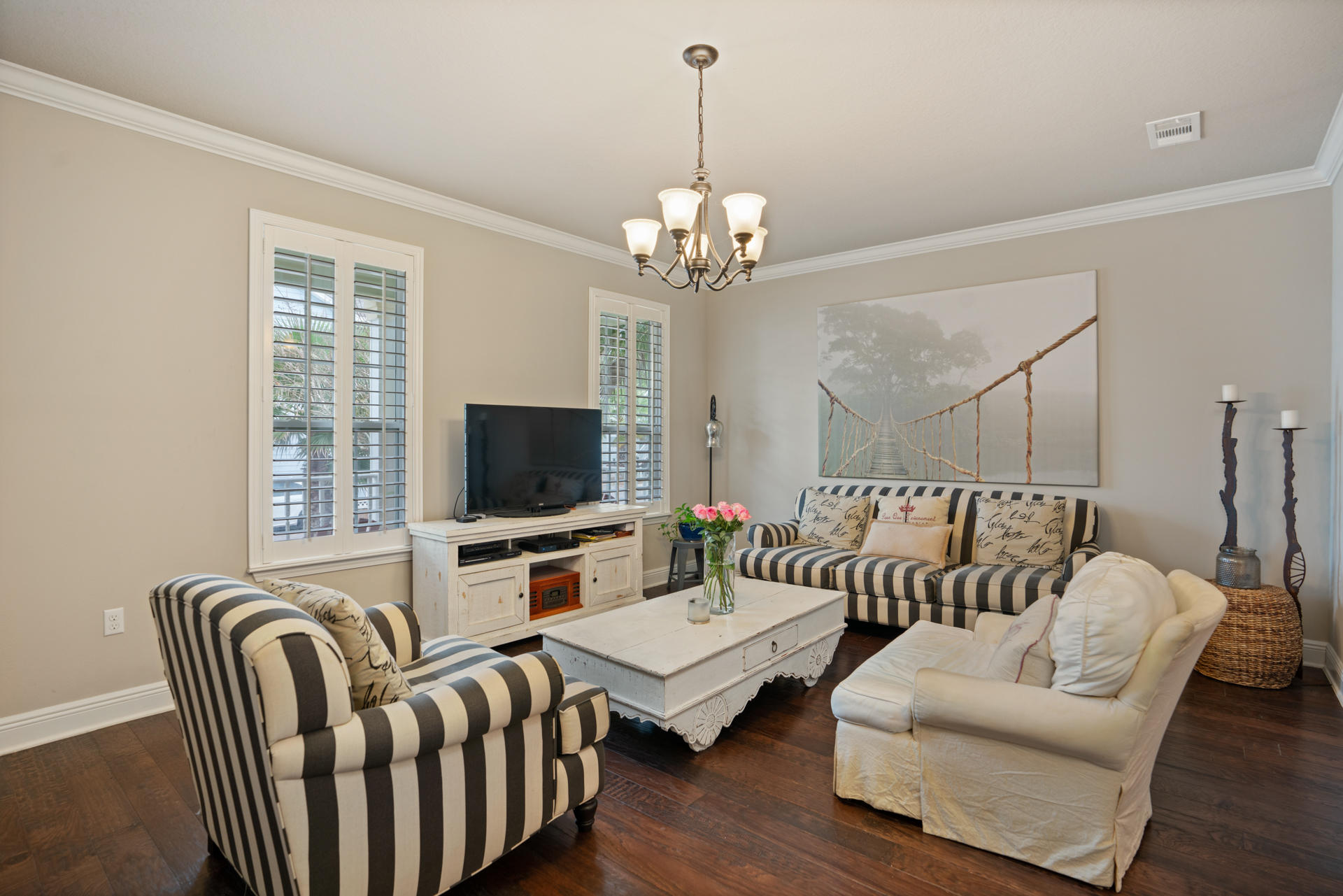 121 Golf Villa Drive