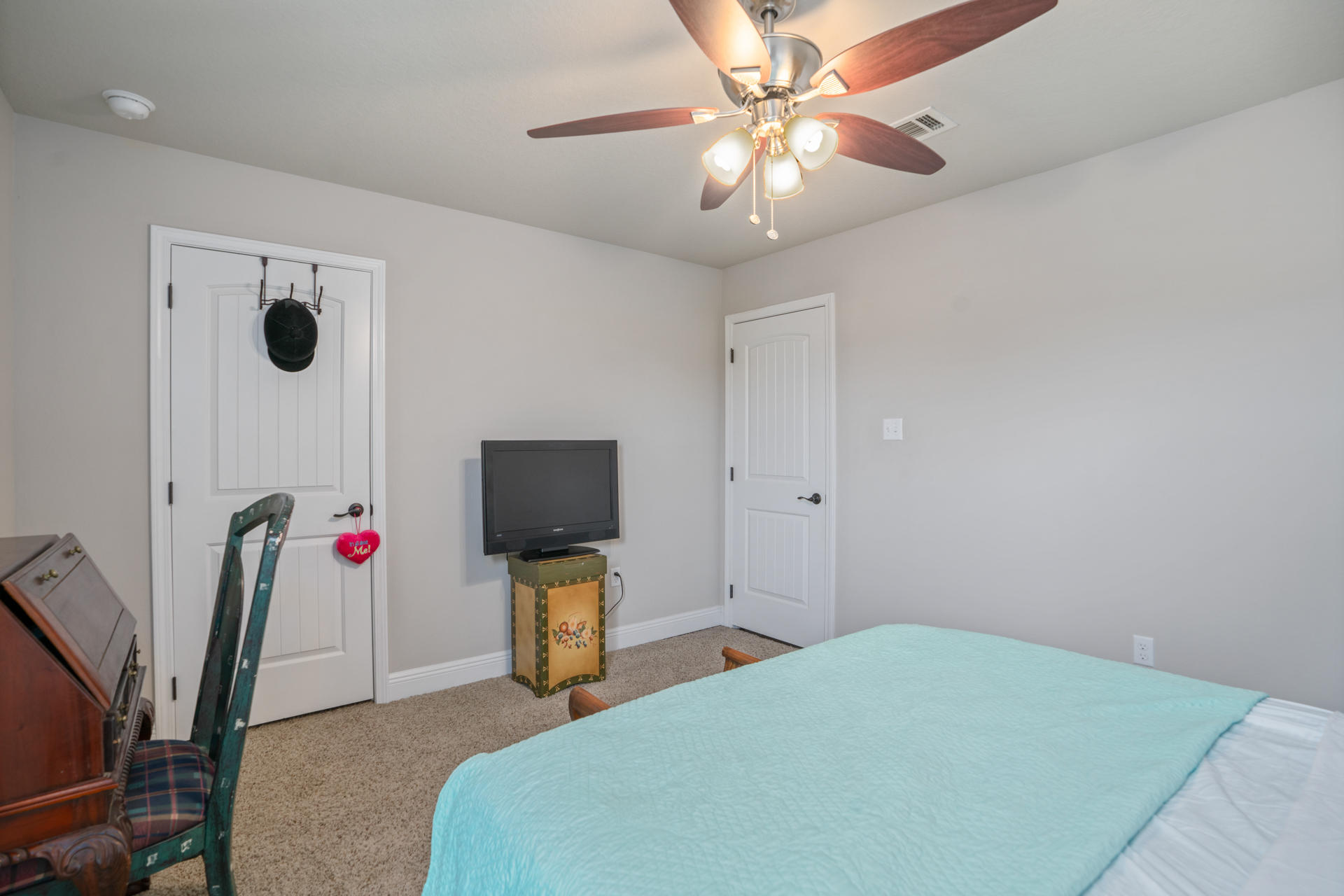 121 Golf Villa Drive