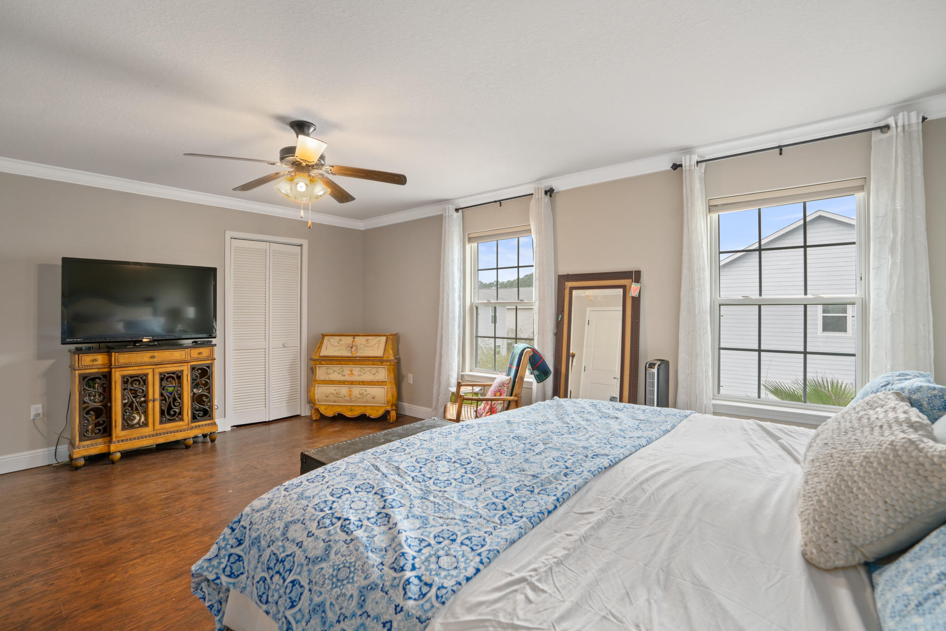 121 Golf Villa Drive