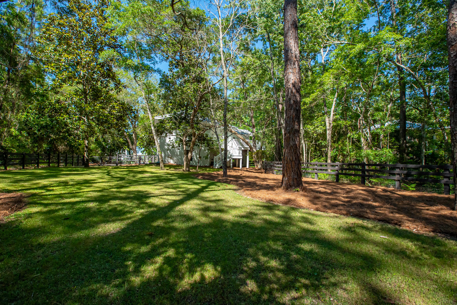 180 E Shallows Drive