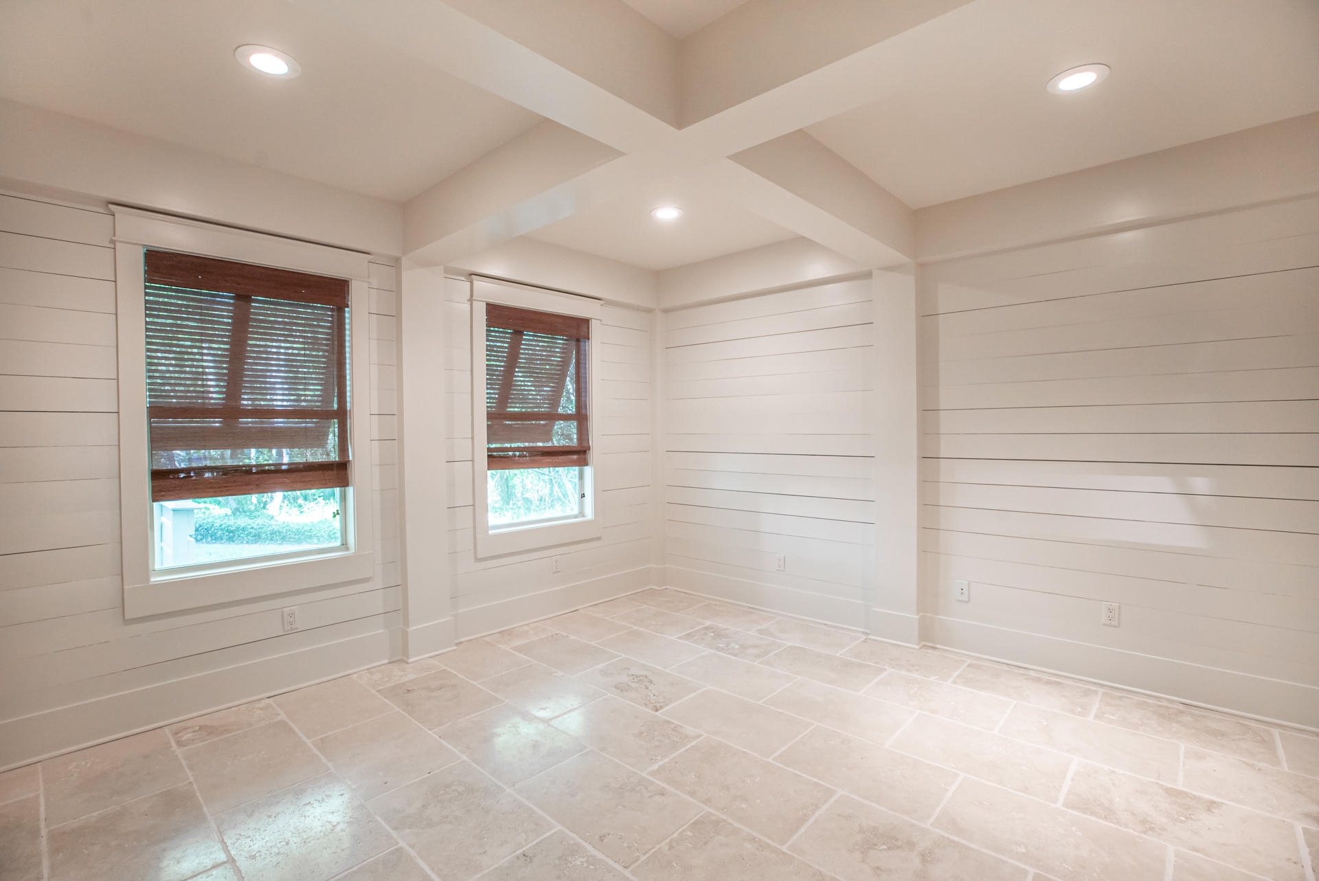 180 E Shallows Drive