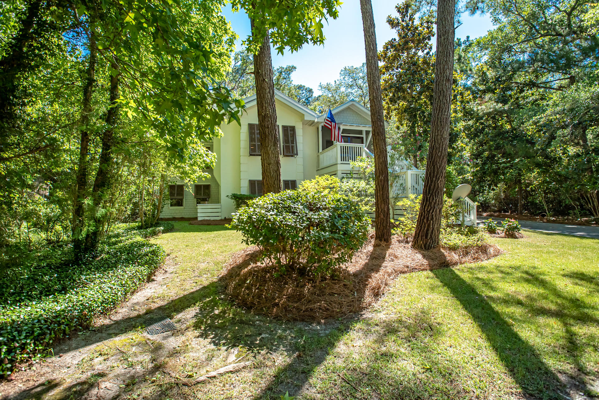180 E Shallows Drive