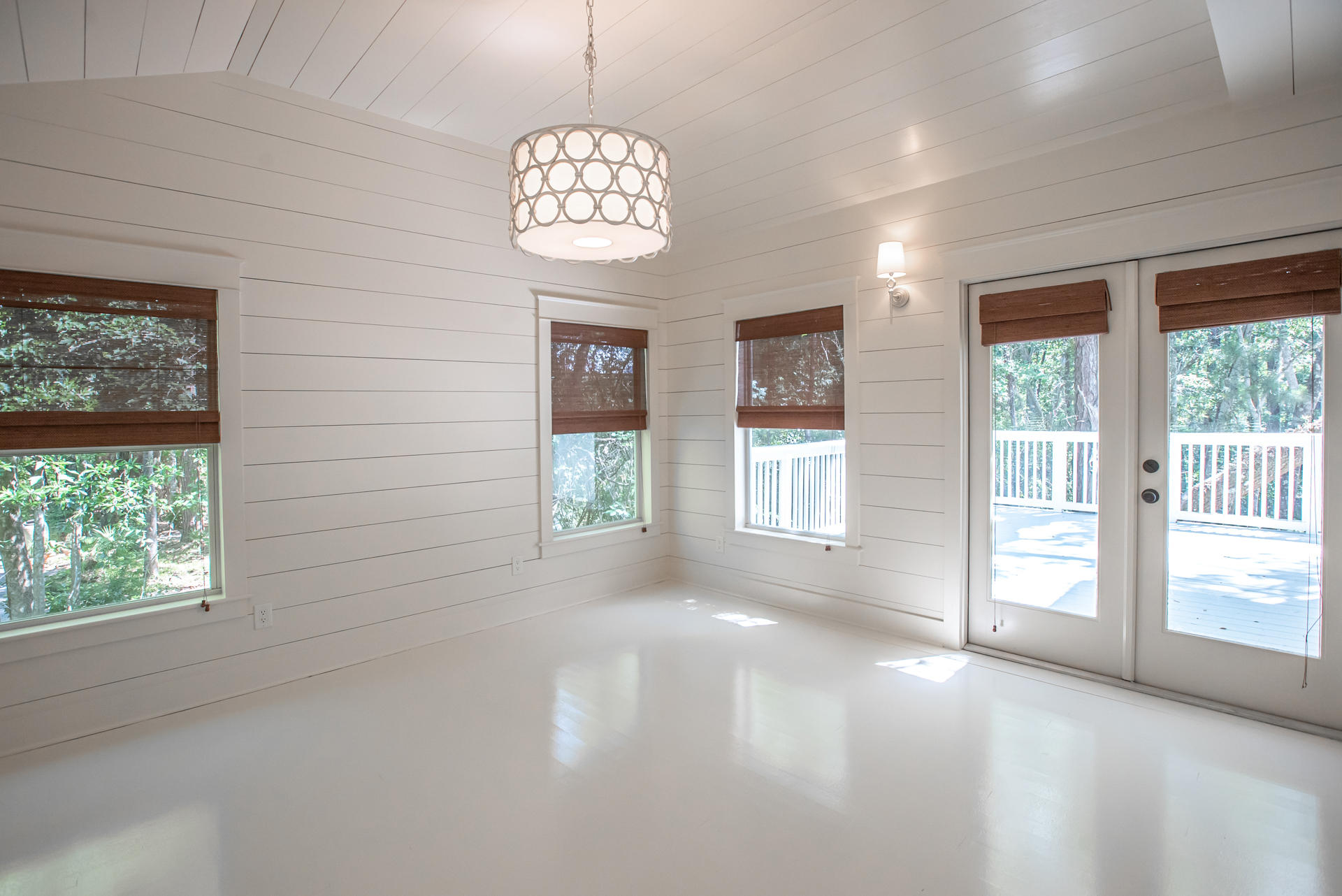 180 E Shallows Drive
