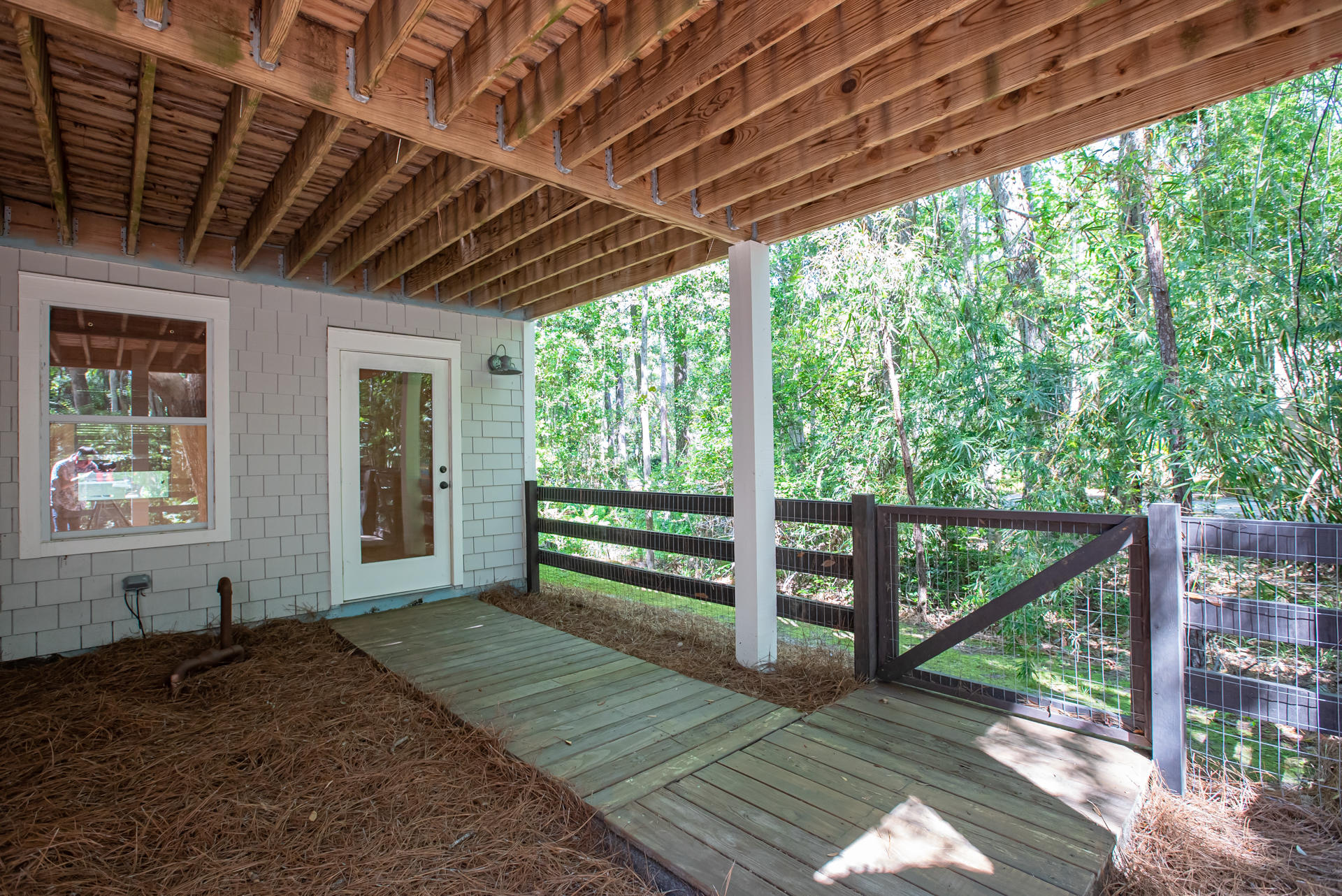 180 E Shallows Drive