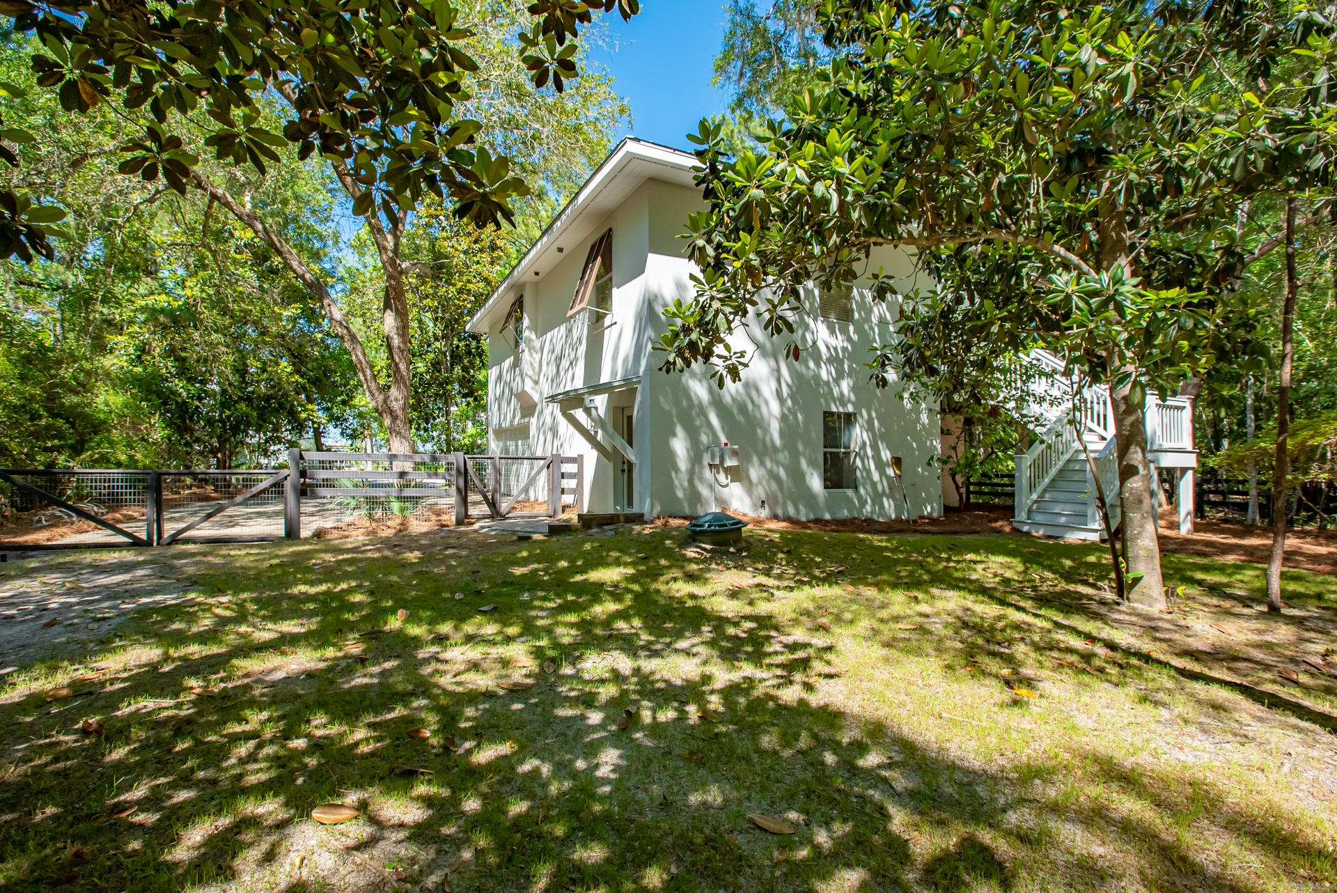 180 E Shallows Drive
