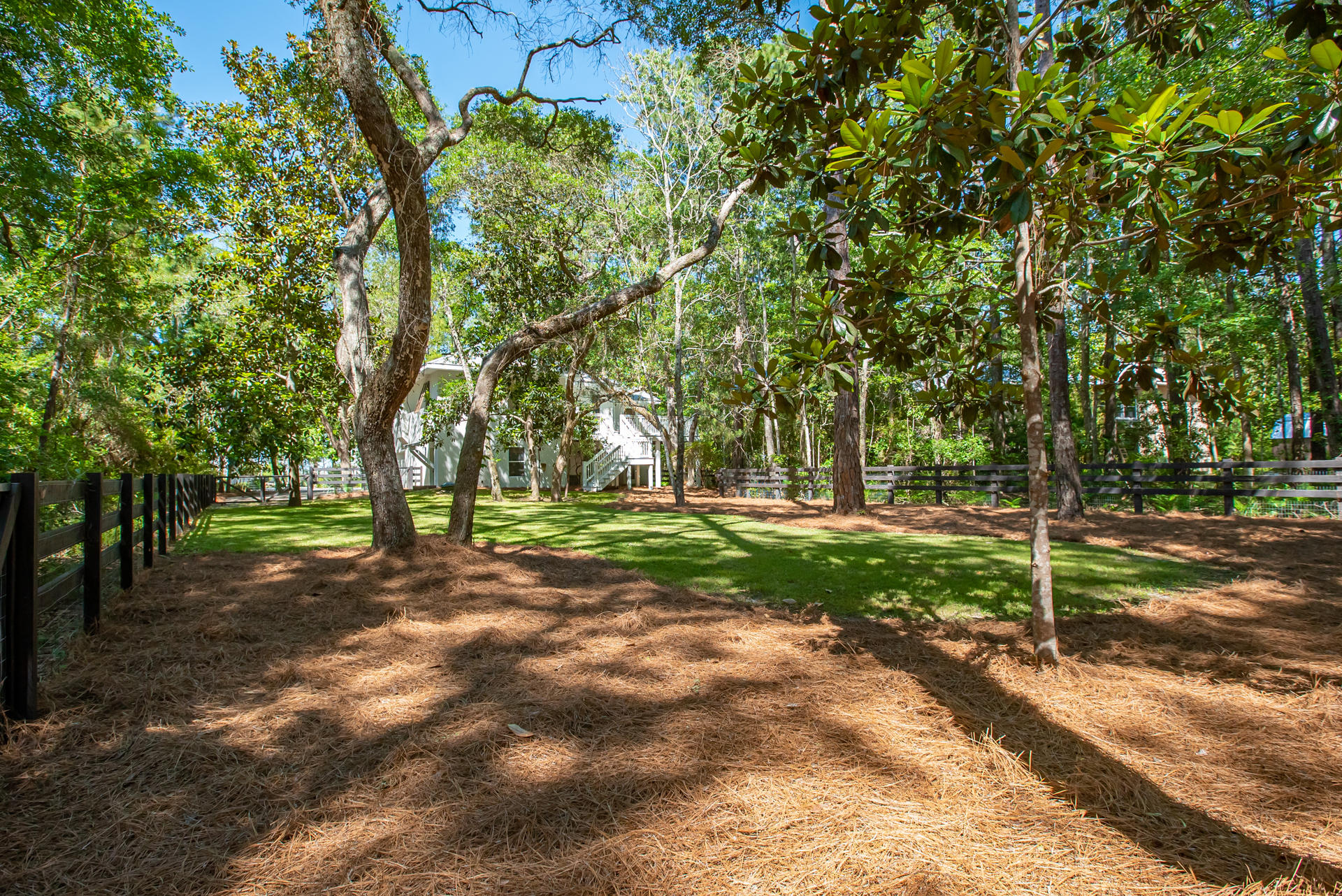 180 E Shallows Drive