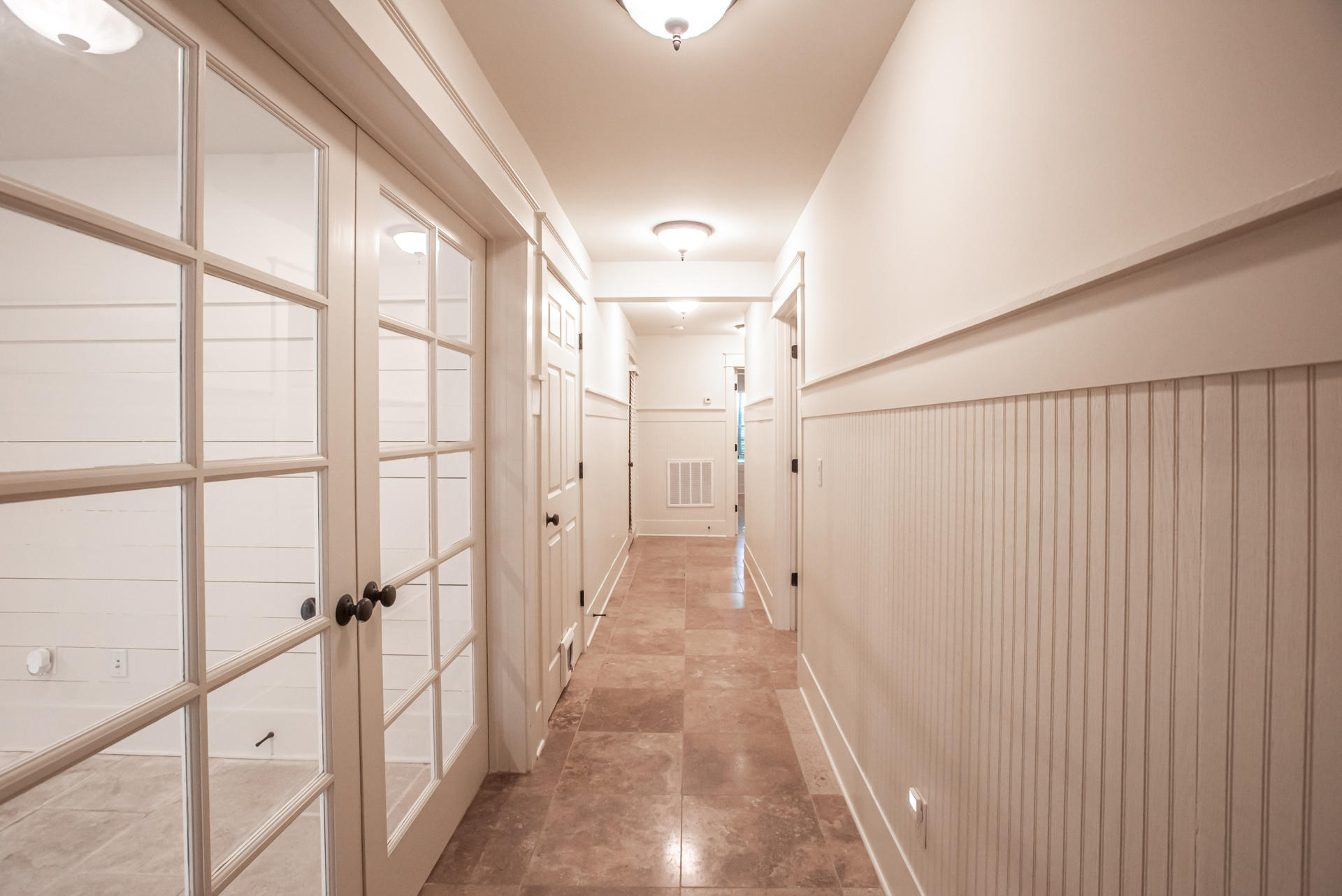 180 E Shallows Drive