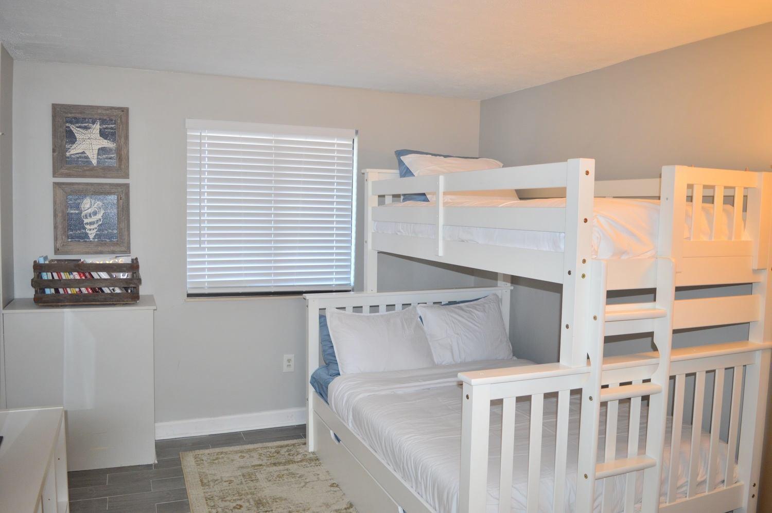 1040 E Highway 98, UNIT 1818