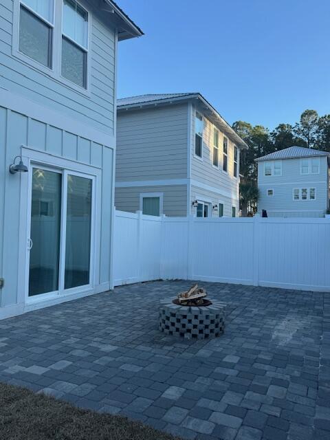 30 Lighthouse Pointe Boulevard