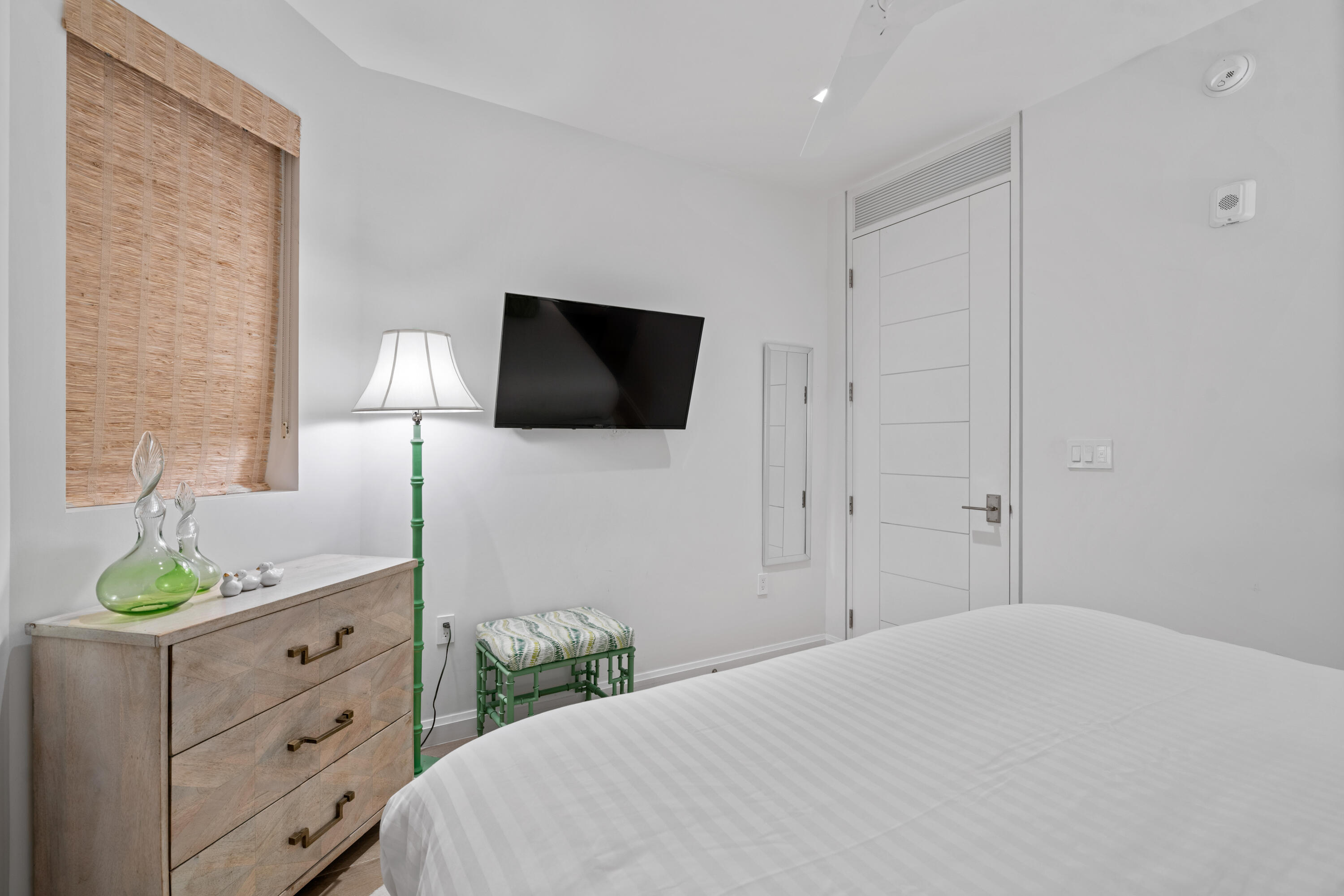 74 Governors Court, # W203