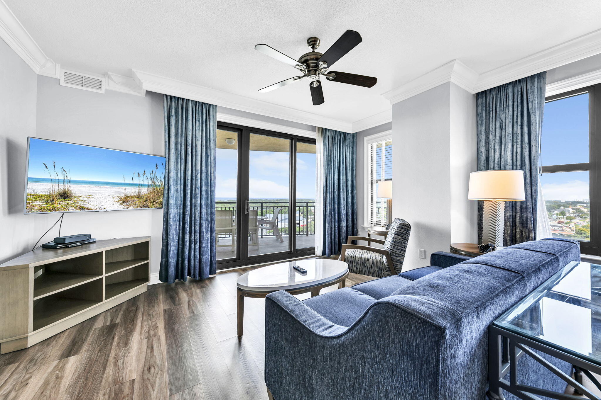 10 Harbor Boulevard, E610 - Week A