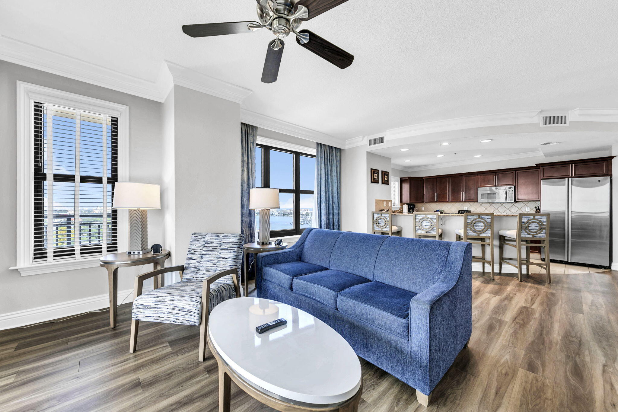 10 Harbor Boulevard, E610 - Week A