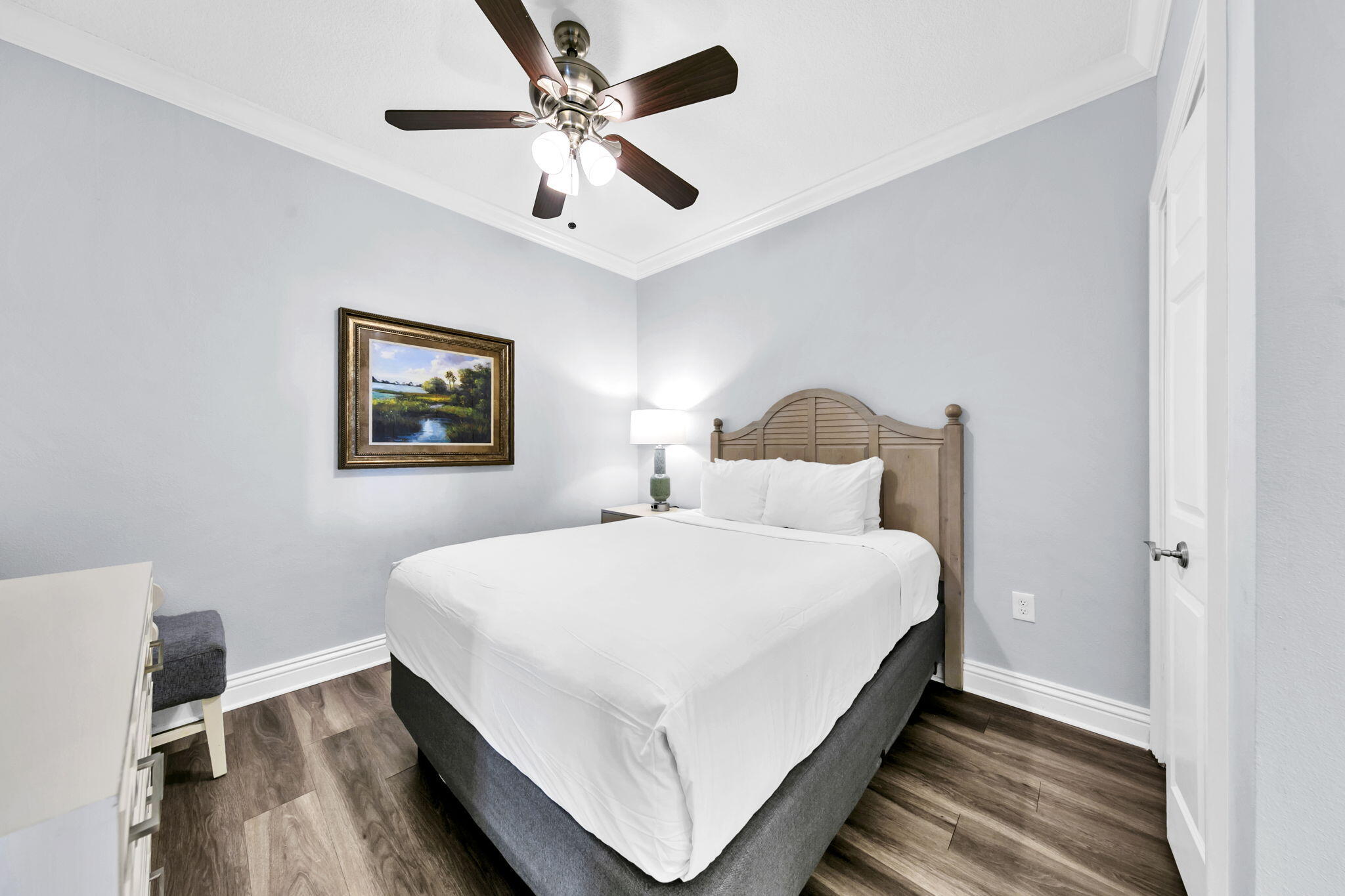 10 Harbor Boulevard, E610 - Week A