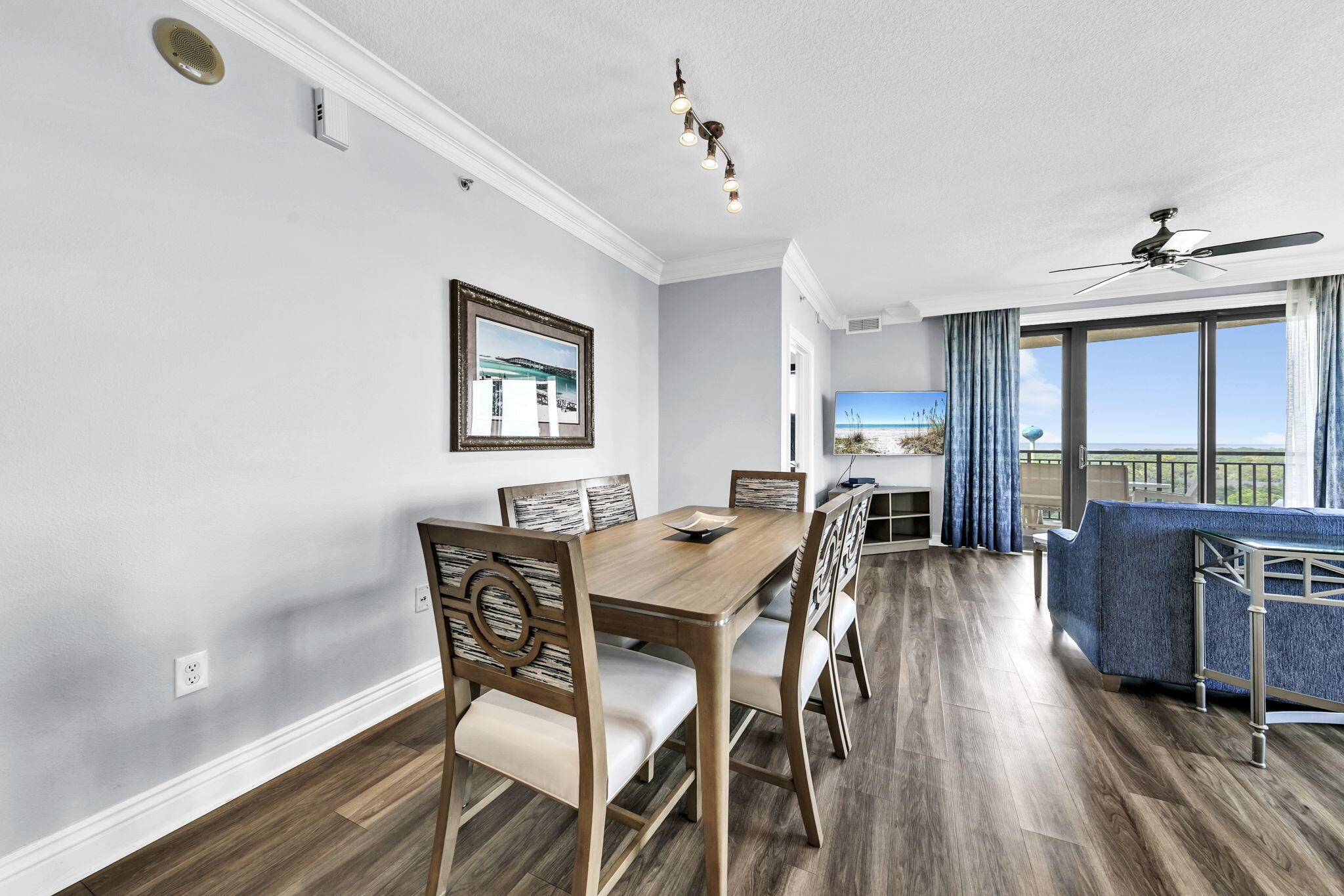 10 Harbor Boulevard, E610 - Week A