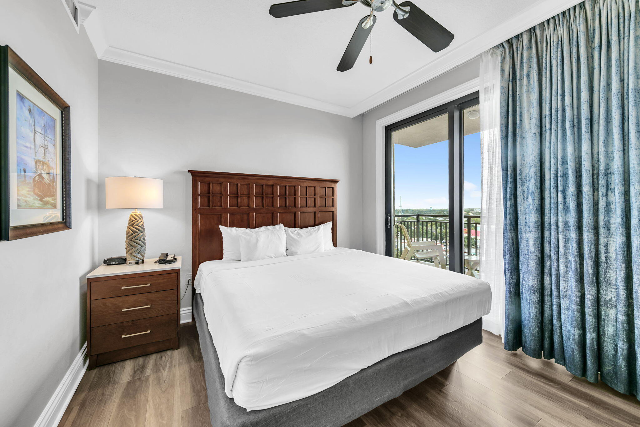 10 Harbor Boulevard, E610 - Week A