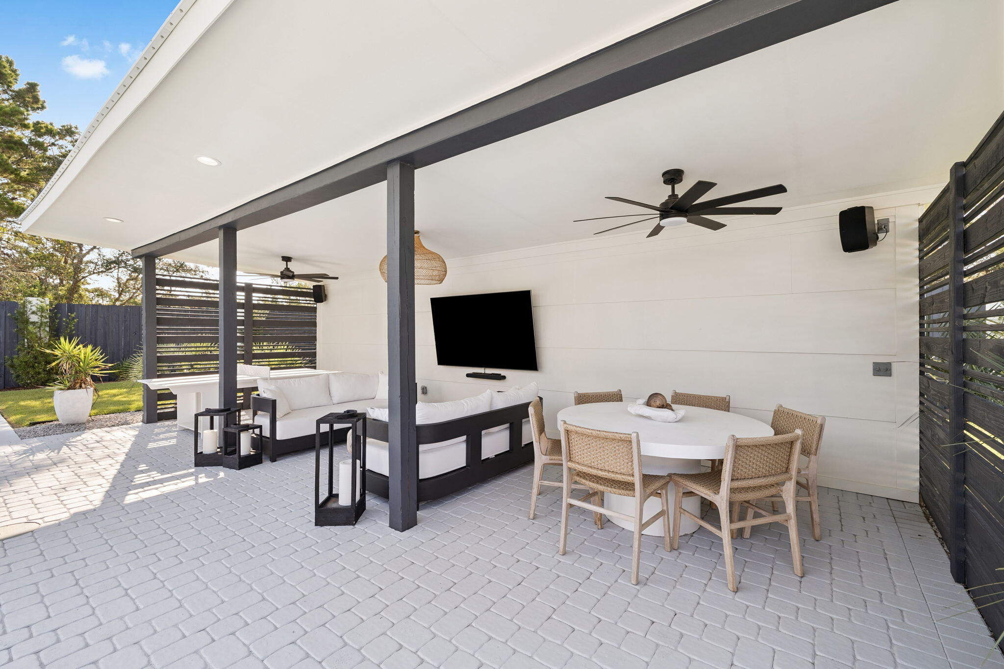 114 E Surfside Drive