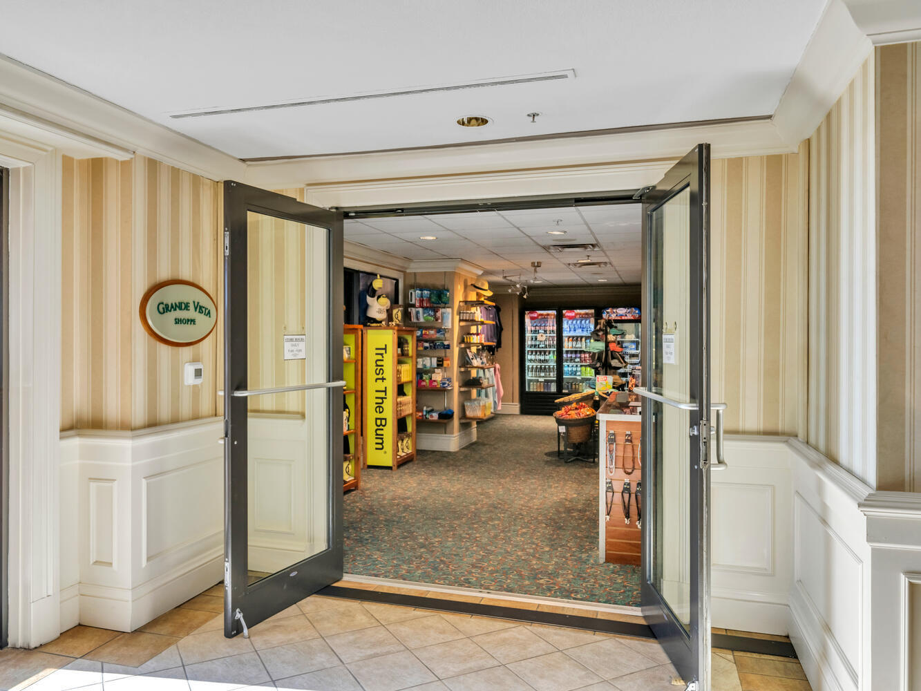 10 Harbor Boulevard, W329