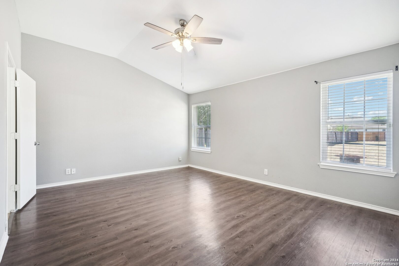 4931 ROAN BRK