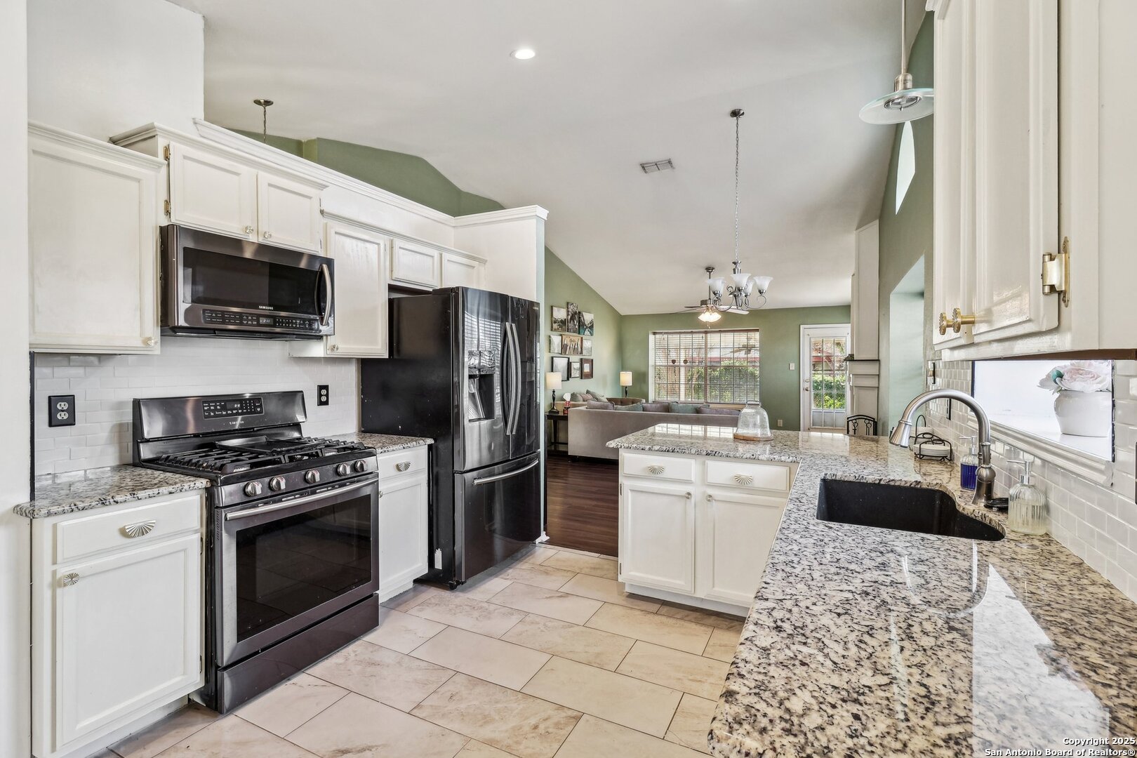7827 DASHWOOD