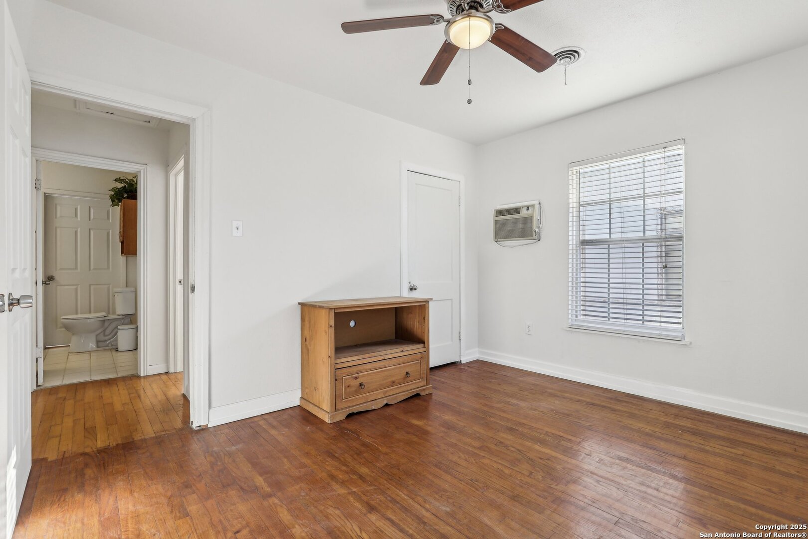 1019 Alexander Hamilton