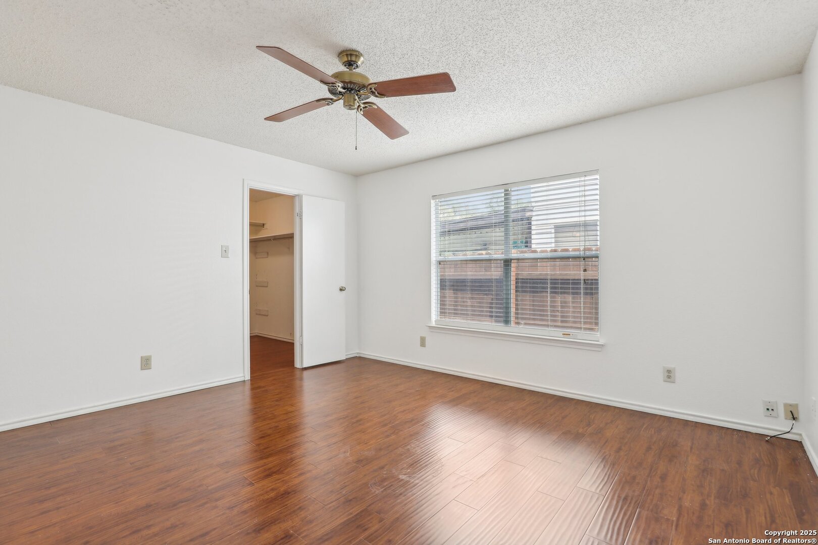 13415 Magnolia Brk