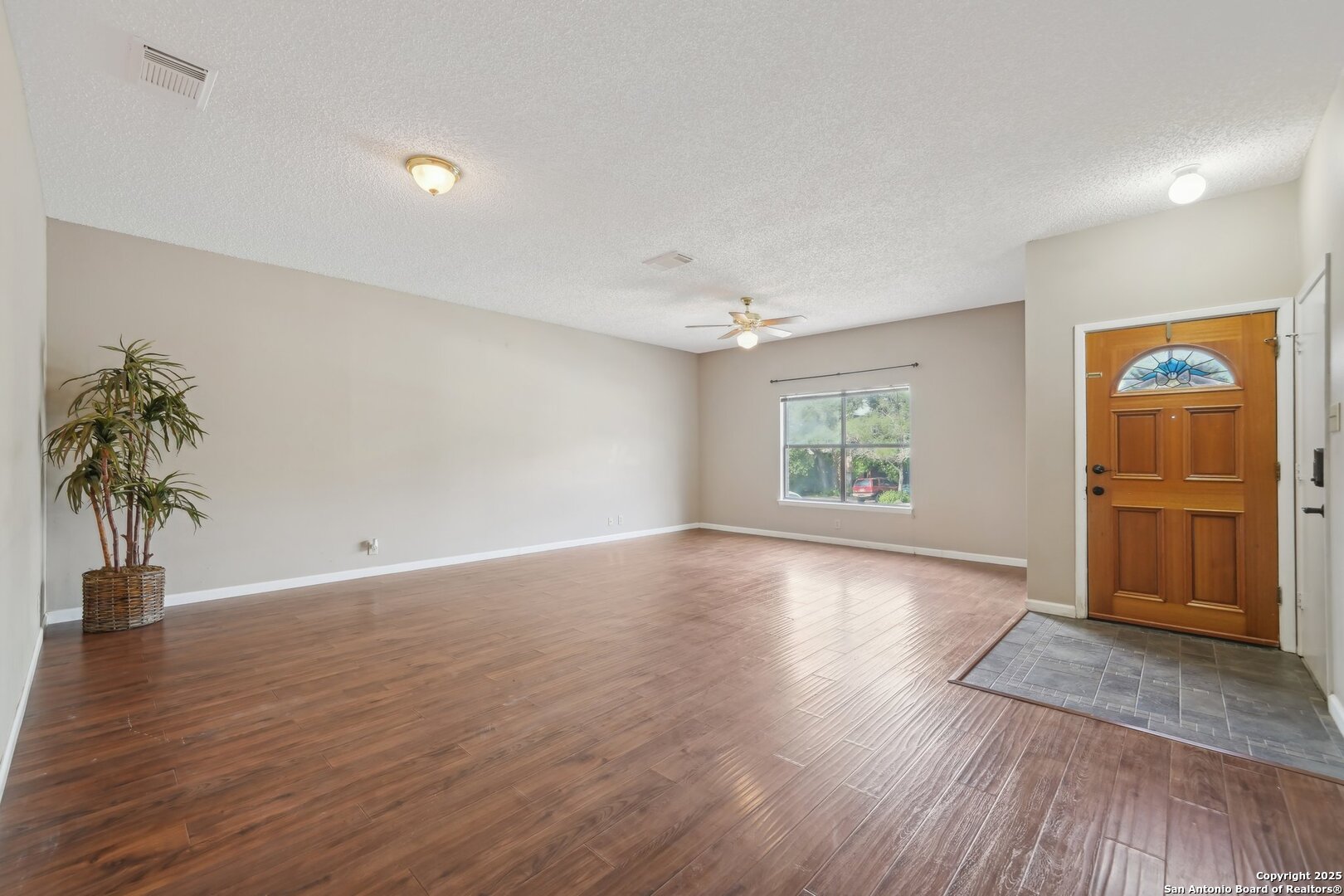 10222 Eagle Bluff