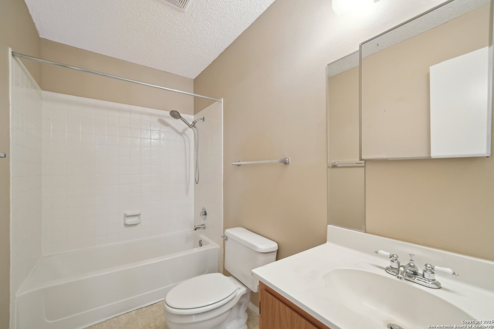 10222 Eagle Bluff
