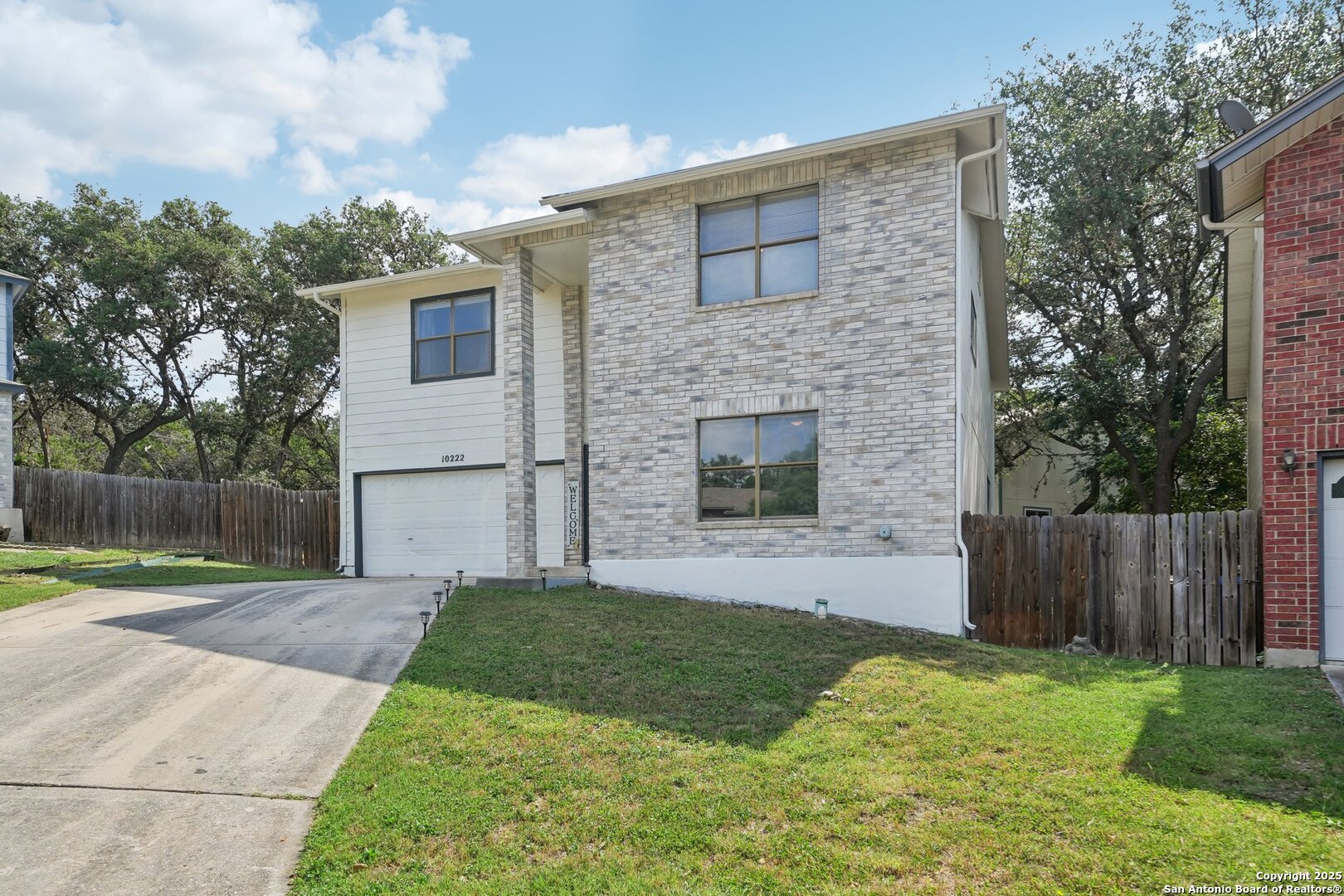 10222 Eagle Bluff