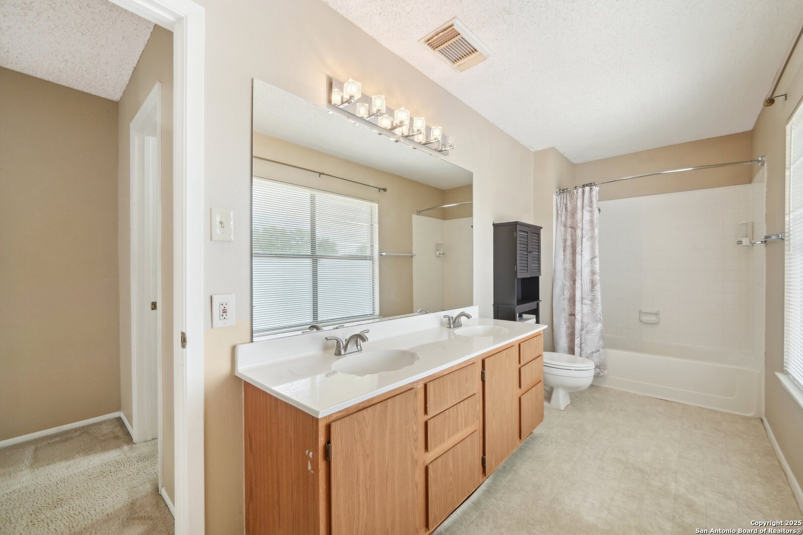 10222 Eagle Bluff