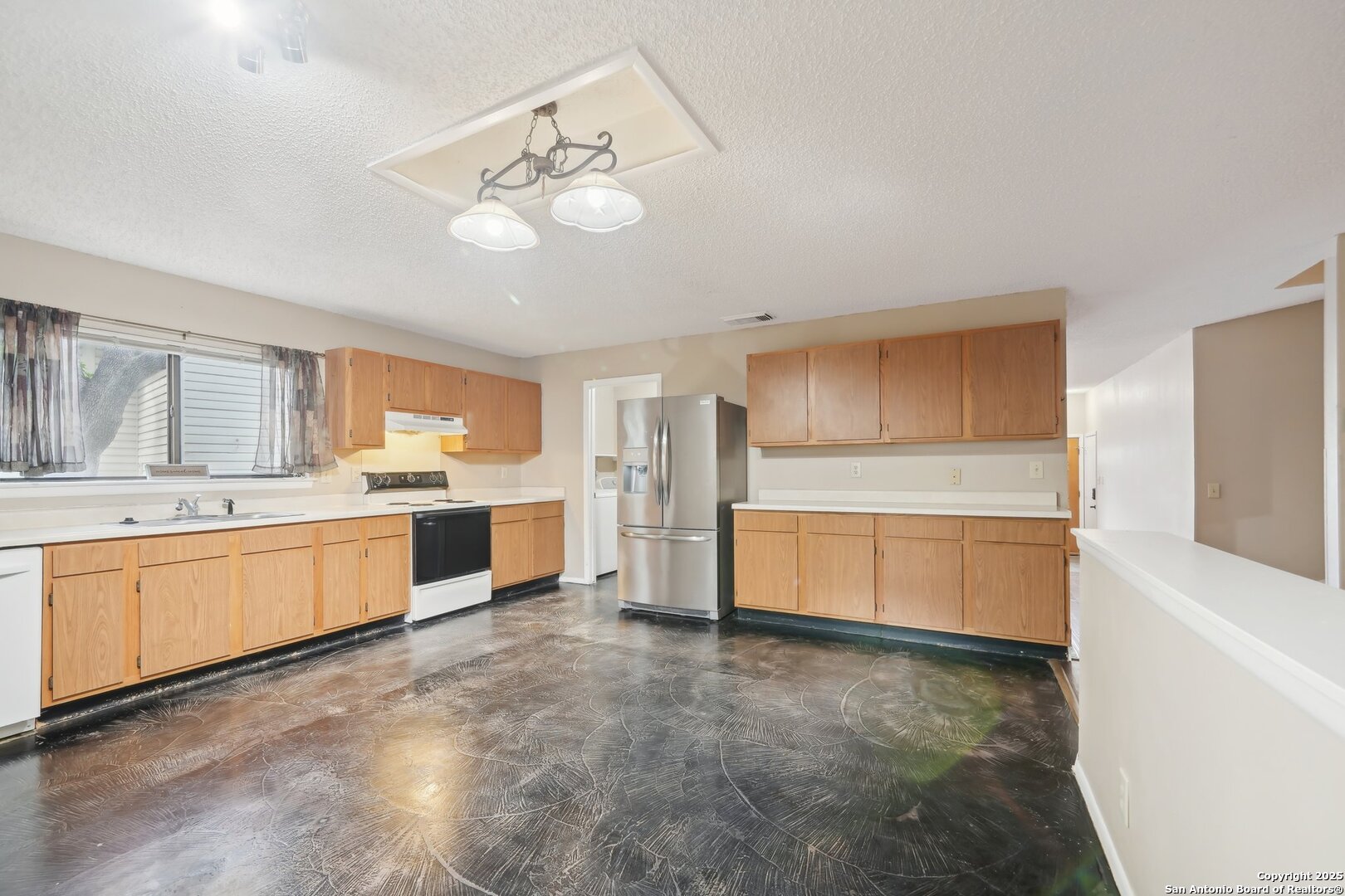 10222 Eagle Bluff