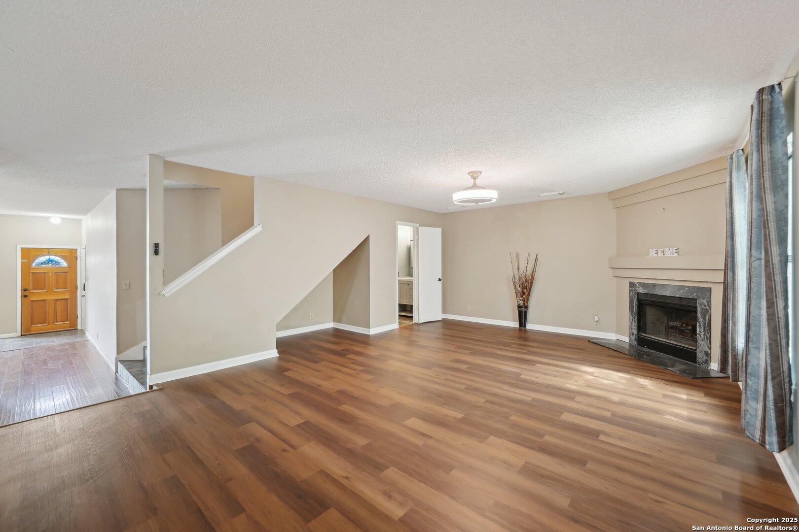 10222 Eagle Bluff