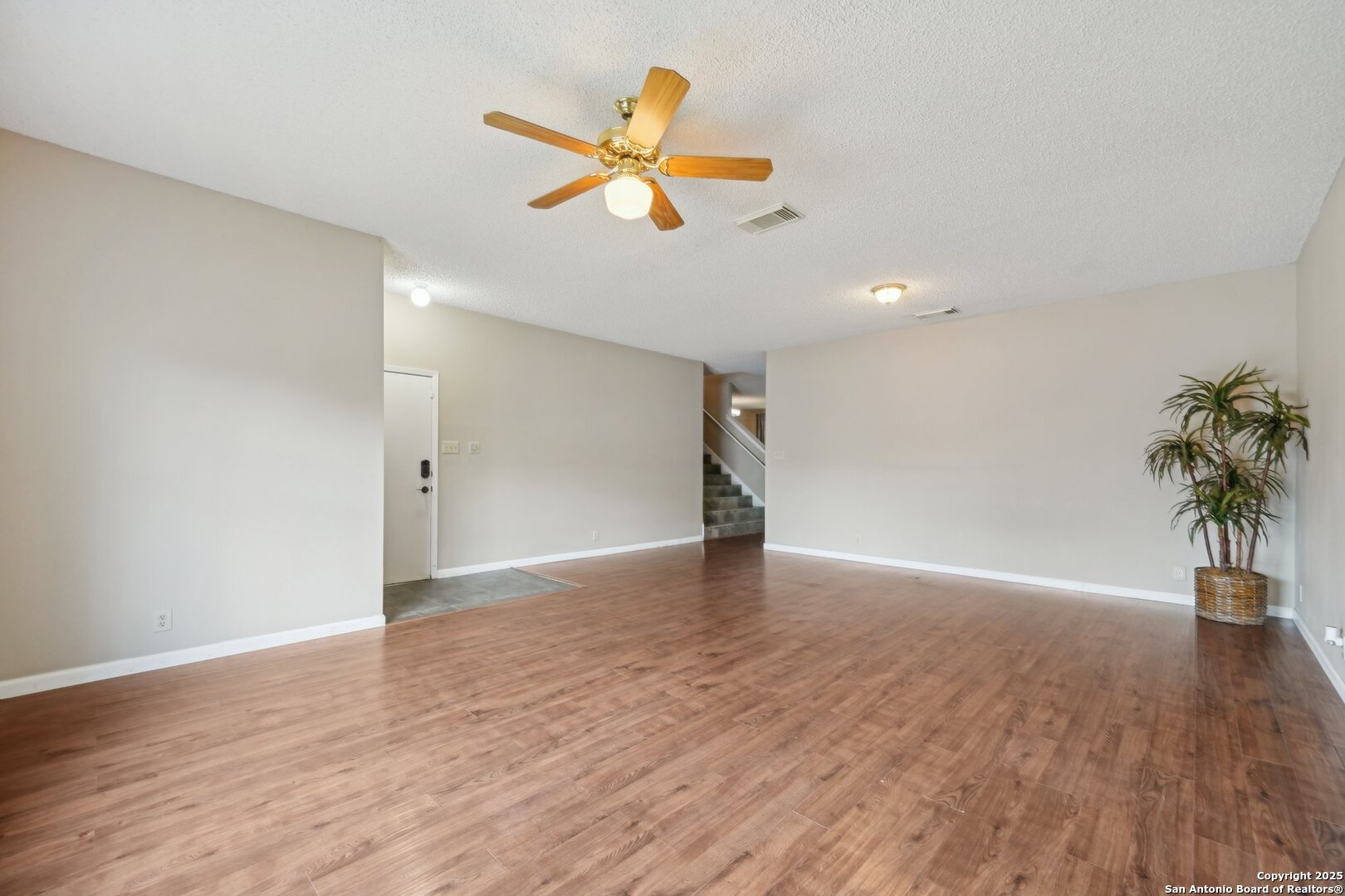 10222 Eagle Bluff