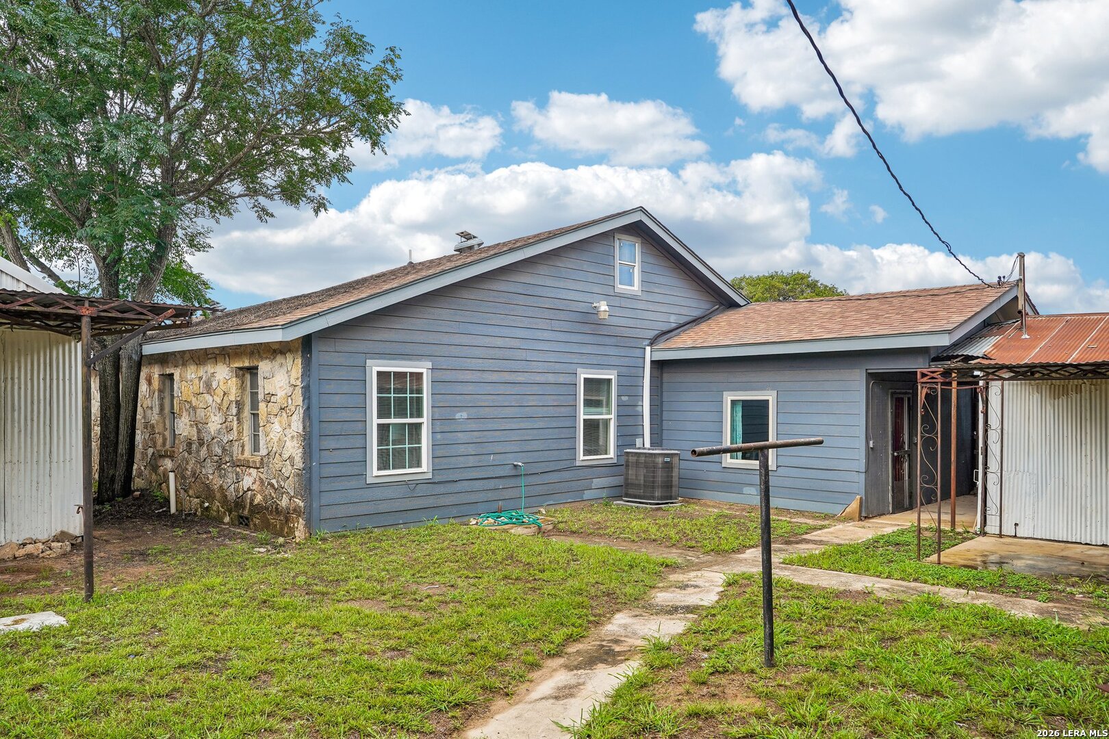 4229 & 4225 Mansion